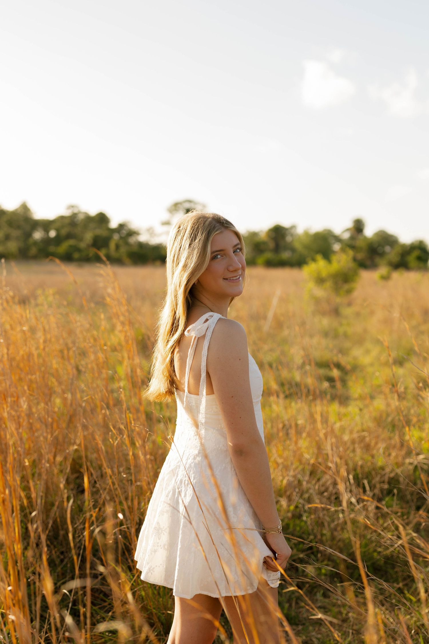 Senior Photographer in Connecticut. Luxury Senior Photos, Best senior photos in the hamptons. Palm beach senior photographer Graduate photos