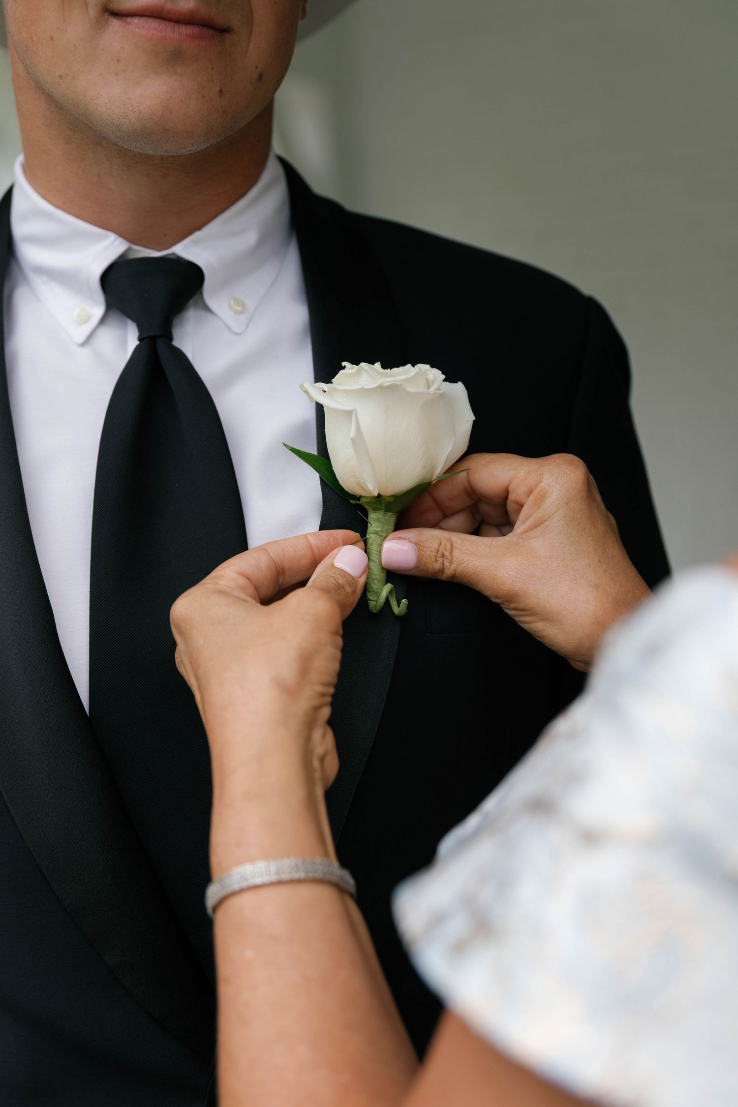 Vero Beach wedding photos, South Florida wedding photographer, timeless wedding photography, natural wedding moments, luxury coastal wedding