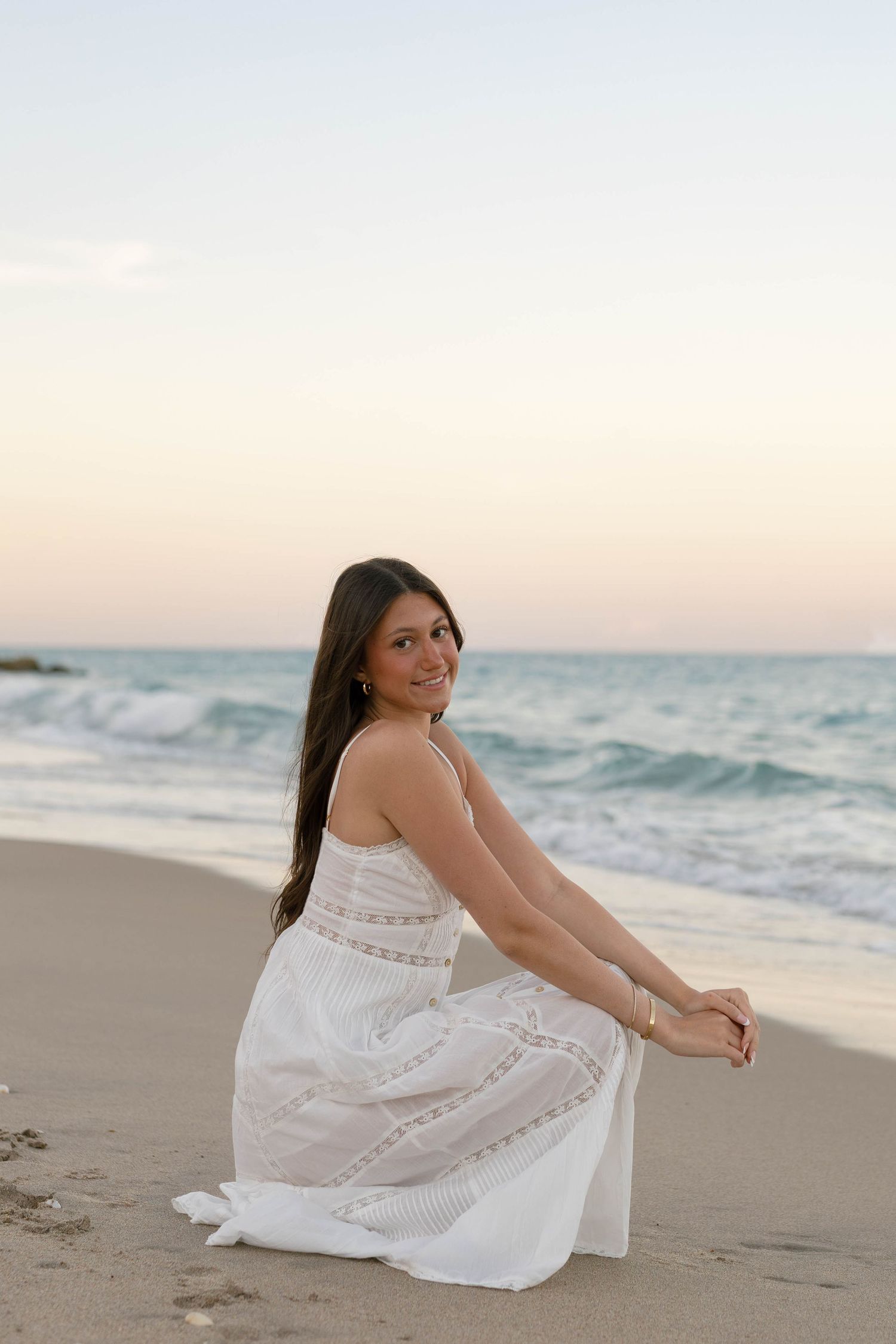Senior Photographer in Connecticut. Luxury Senior Photos, Best senior photos in the hamptons. Palm beach senior photographer Graduate photos