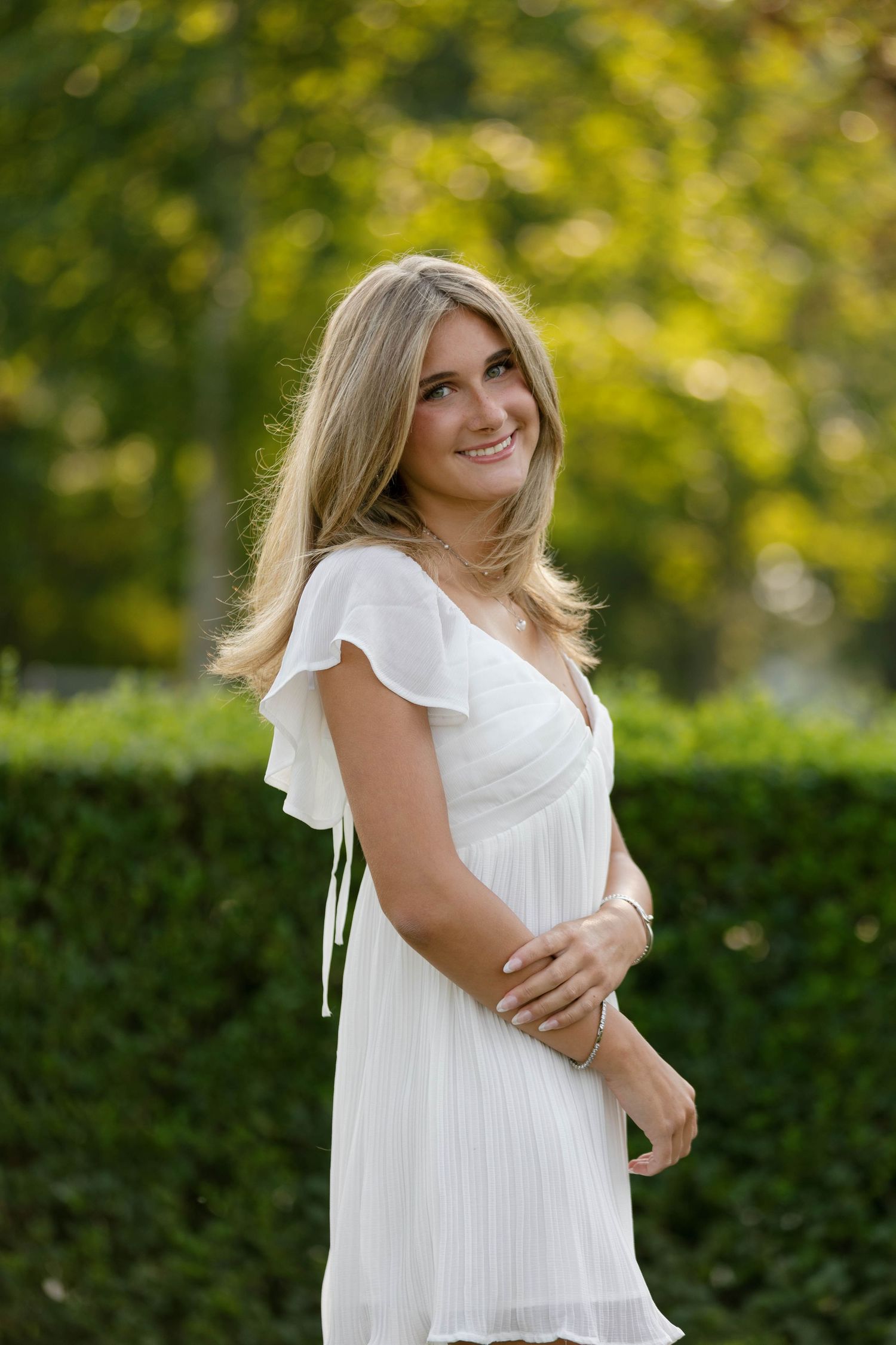 Palm Beach & Miami senior photographer creating timeless, true-to-color senior portraits throughout South Florida.