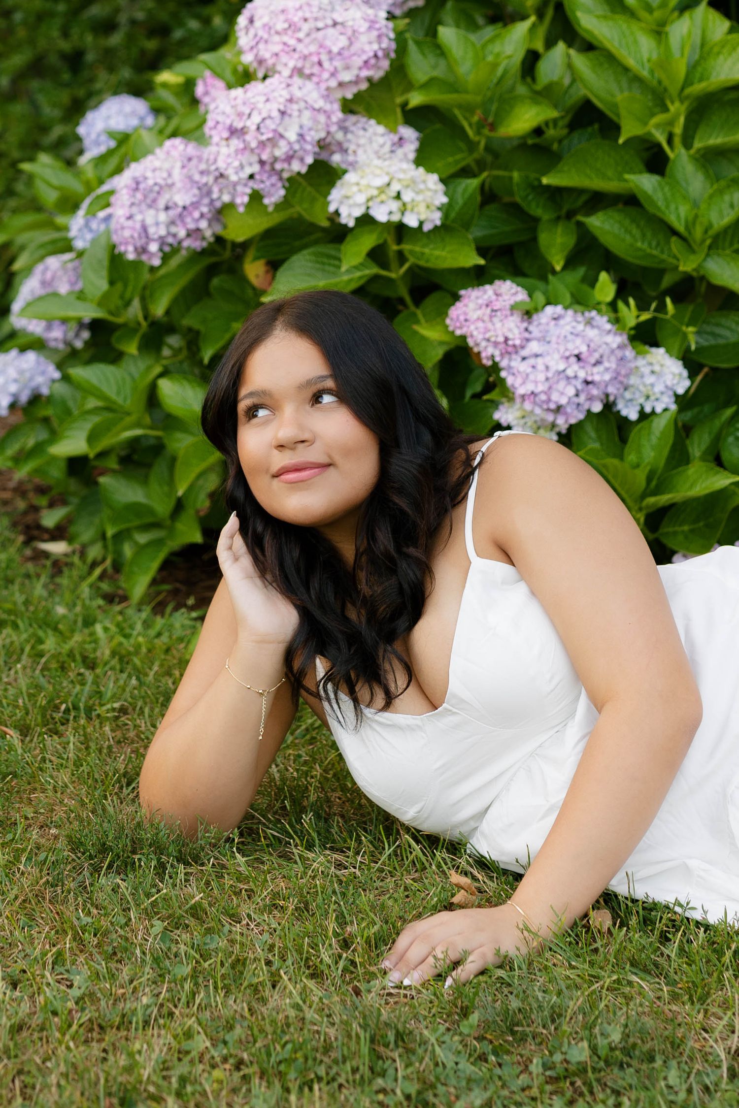 Class of 2027 Connecticut senior portrait session at Harkness Memorial State Park