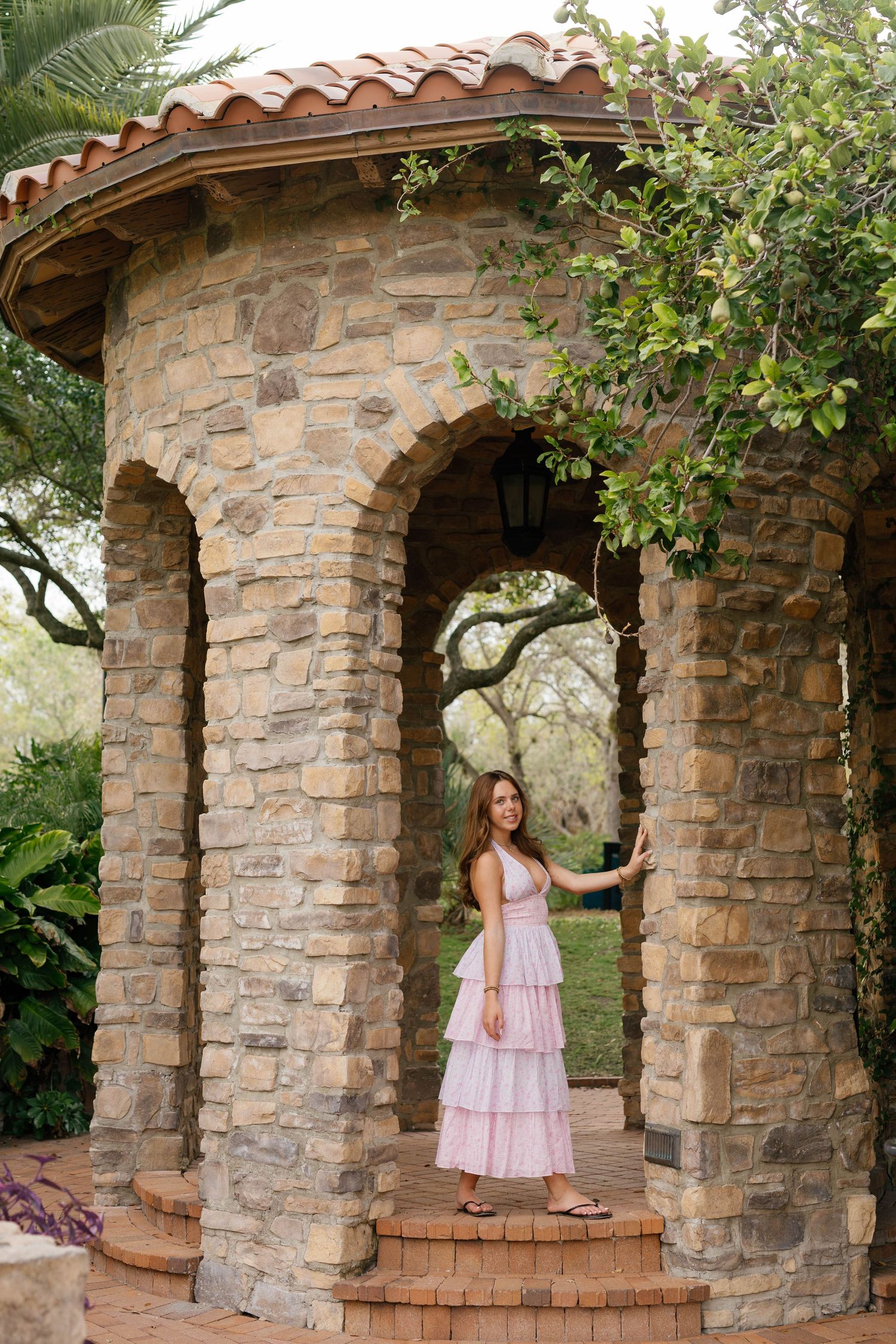 Senior Photographer in Palm Beach, senior photos, jensen beach, stuart, palm beach, jupiter graduation photos, umiami grad photos