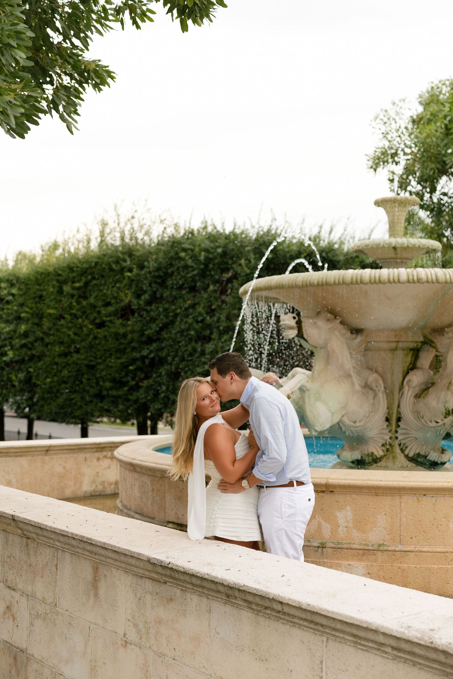 Romantic oceanfront engagement photos of Elliot and Annabel on Palm Beach Island, captured by Daniella Dyan Photography.