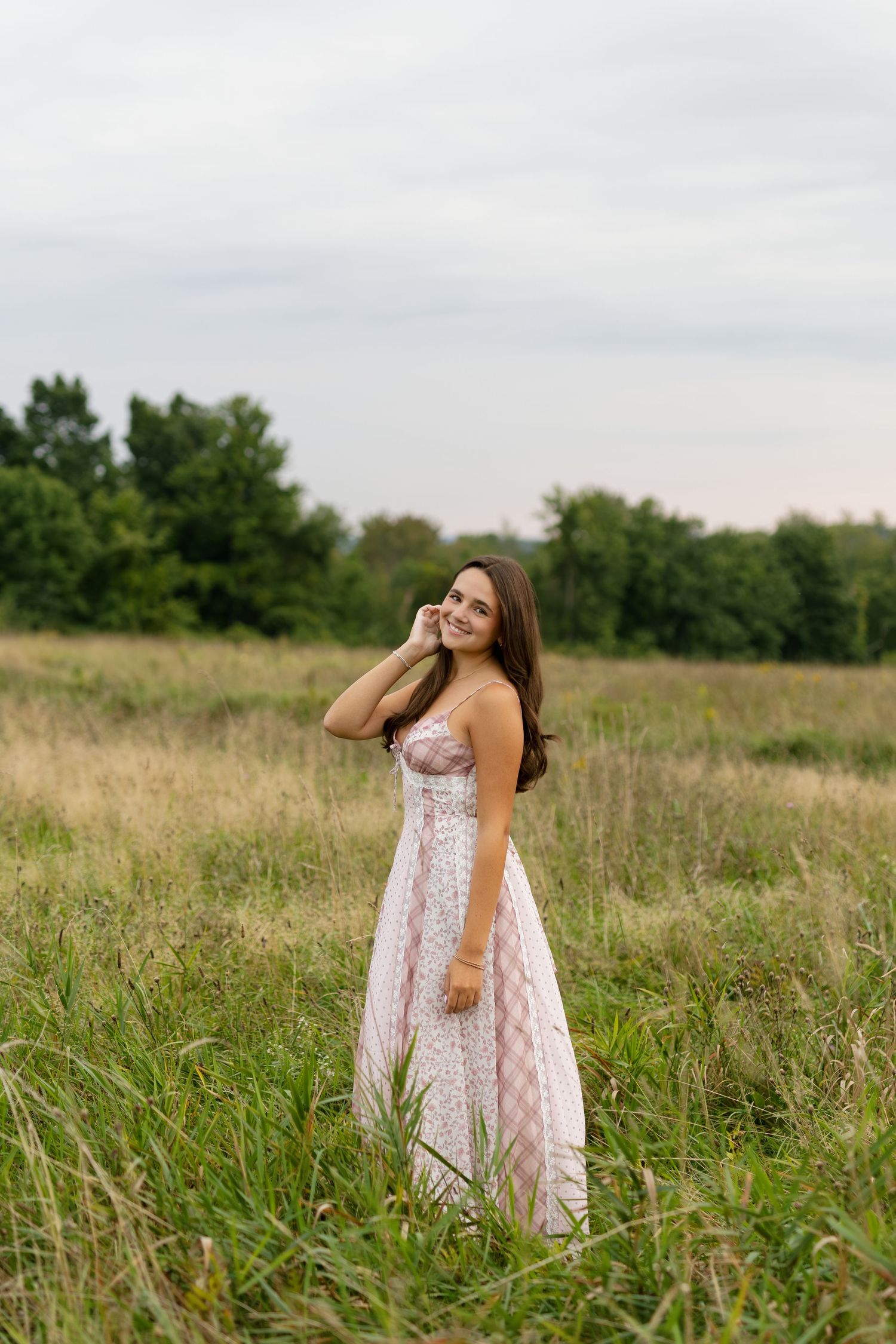 Luxury senior photography in Palm Beach, Jupiter and South Florida. Natural, true-to-color senior portraits with a personalized photography