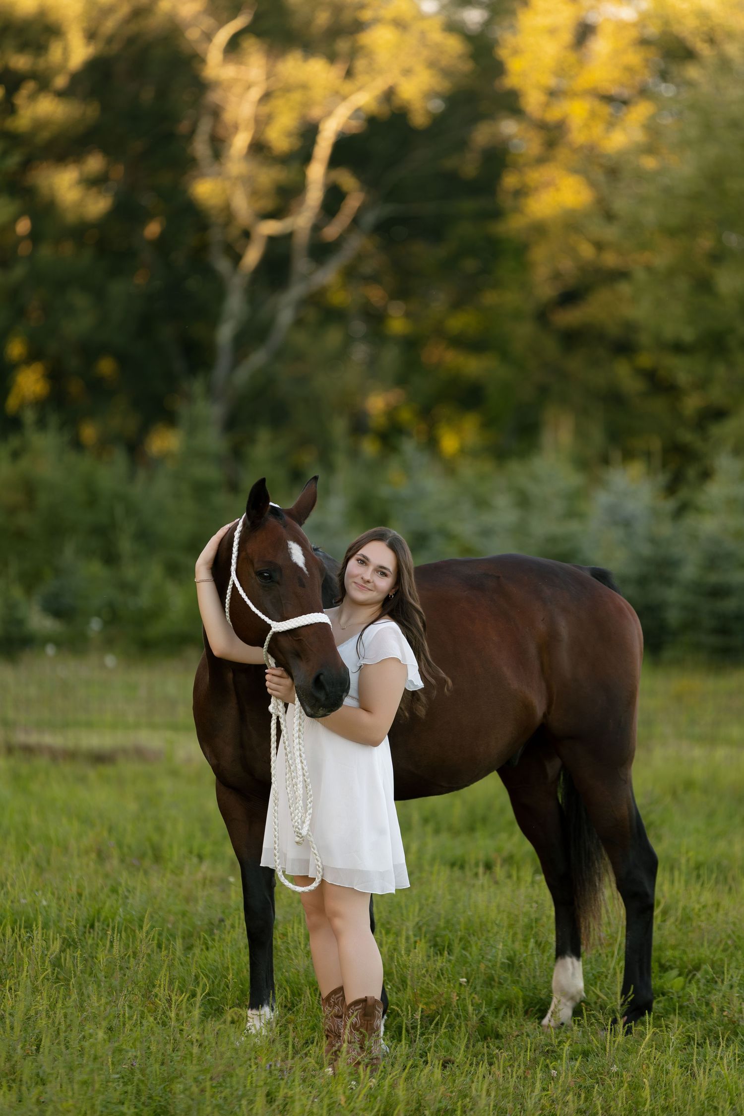 Palm Beach senior photographer creating timeless, true-to-color senior portraits in Jupiter, West Palm Beach & South Florida.