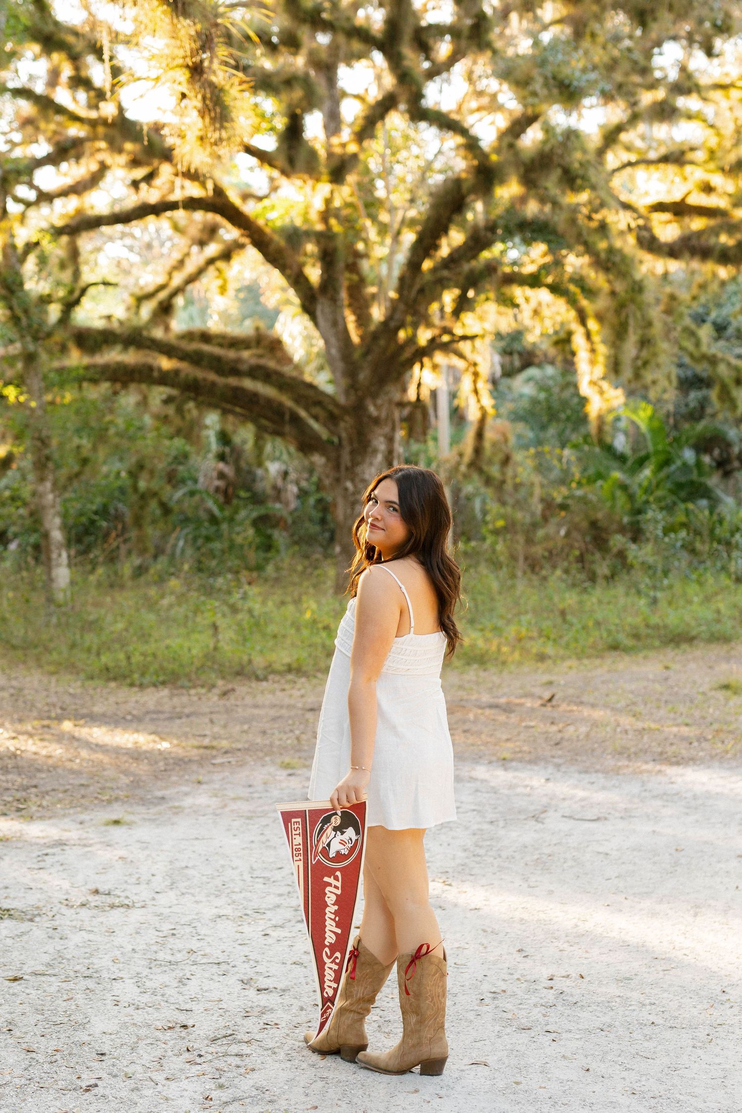 Senior Photographer in Palm Beach, senior photos, jensen beach, stuart, palm beach, jupiter graduation photos, umiami grad photos