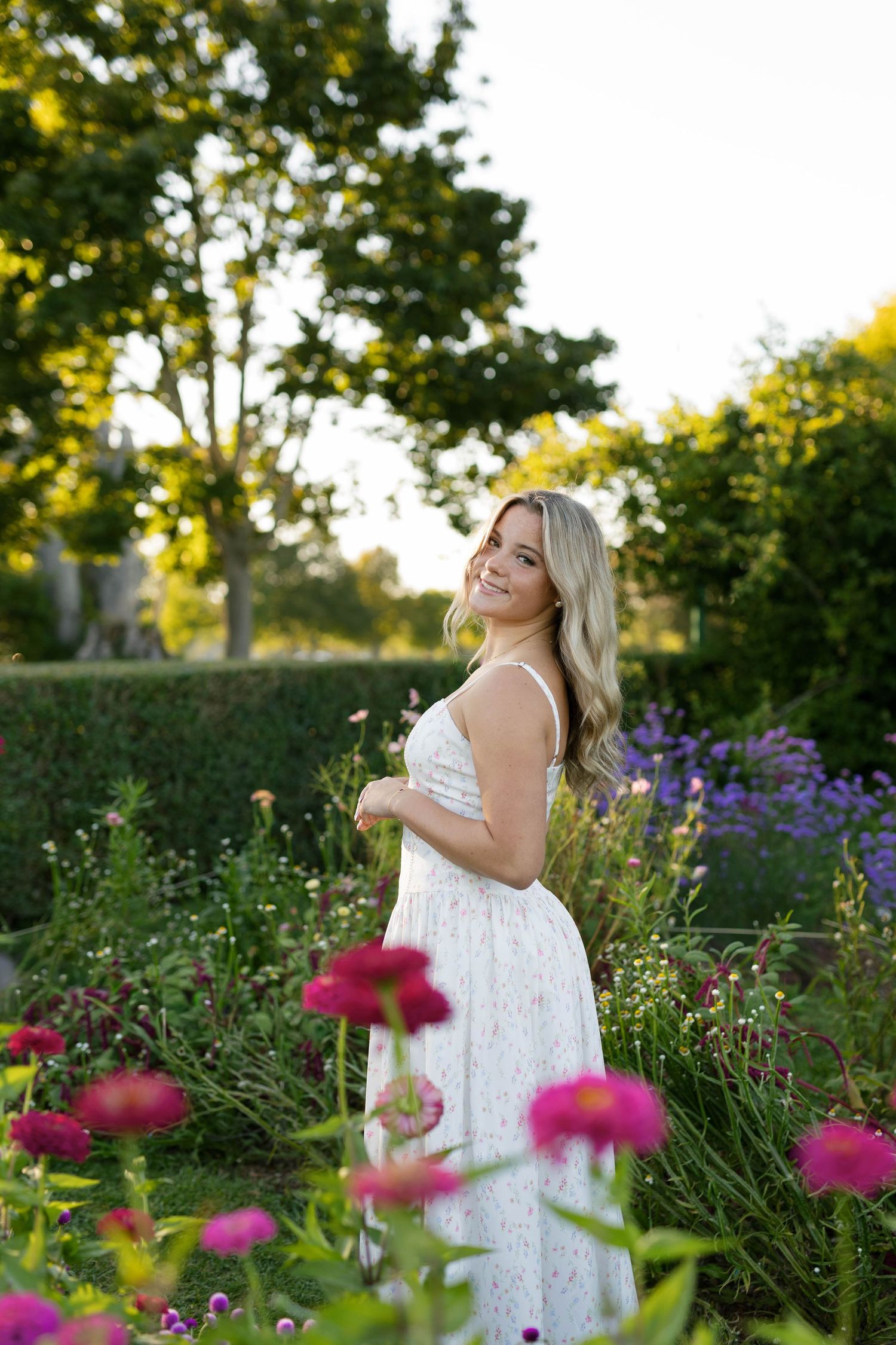 Luxury senior photography in Palm Beach, Jupiter and South Florida. Natural, true-to-color senior portraits with a personalized photography