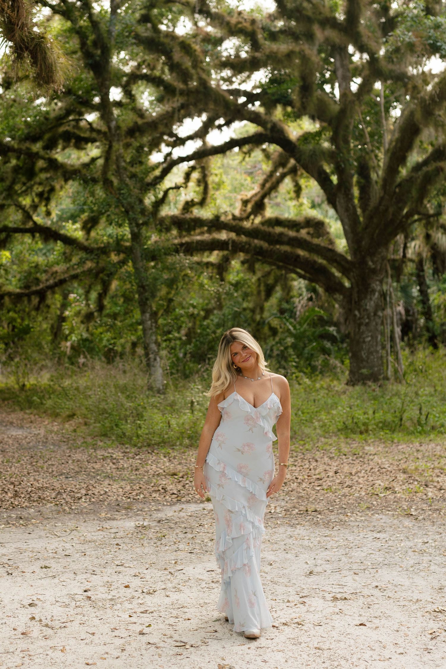 Palm Beach senior photo outfit inspiration with colorful dress