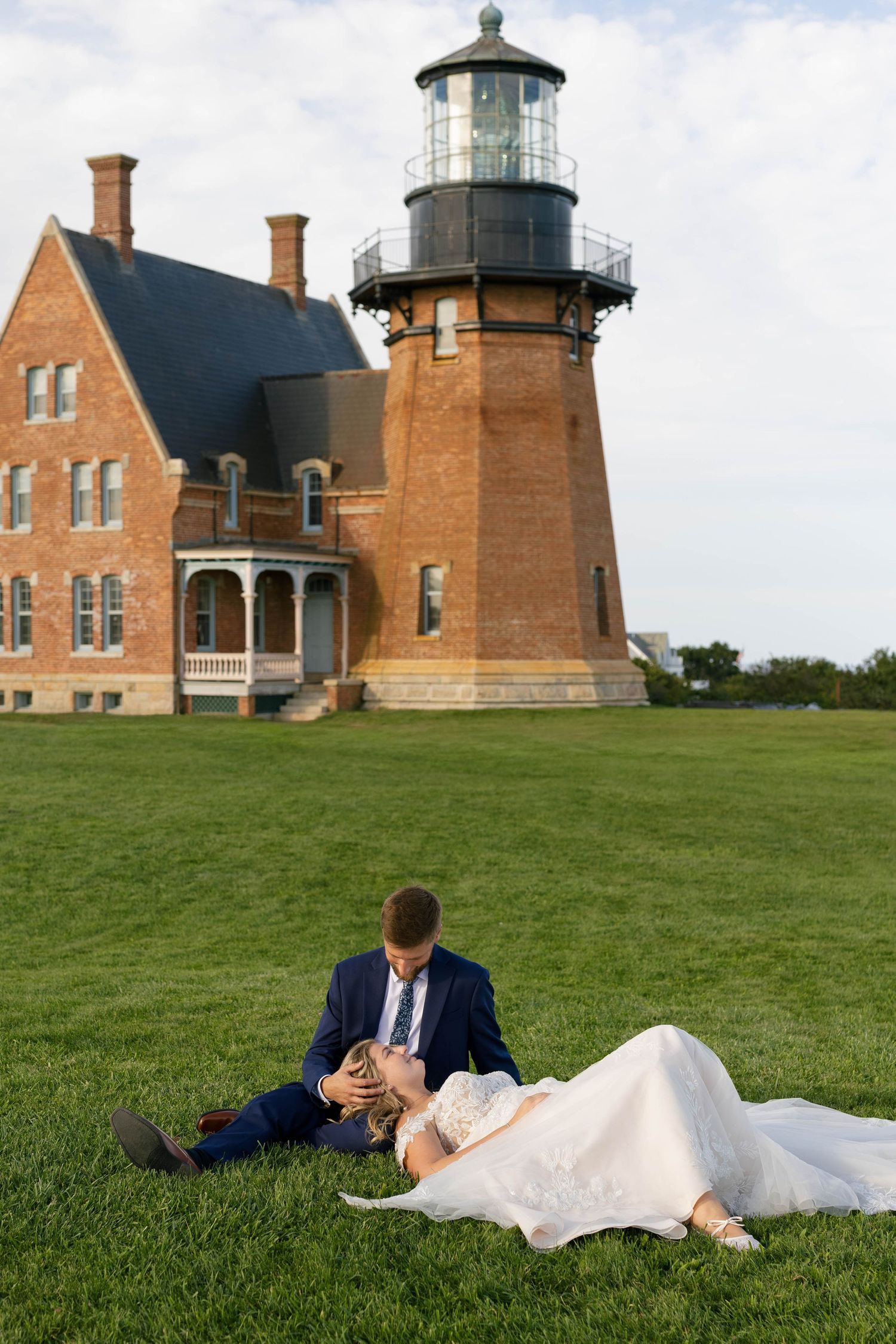 New England elopement photographer capturing timeless, true-to-color celebrations across Rhode Island, Connecticut & the New England coast.