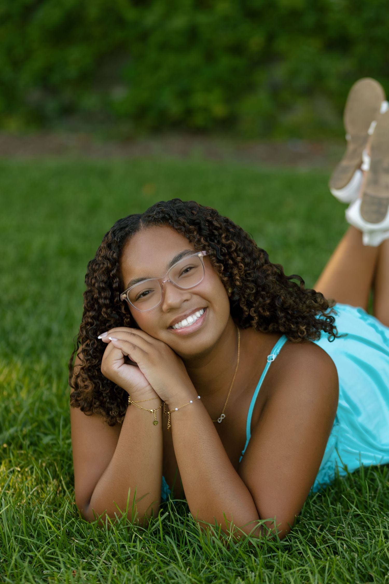 Luxury senior photography in Palm Beach, Jupiter and South Florida. Natural, true-to-color senior portraits with a personalized photography