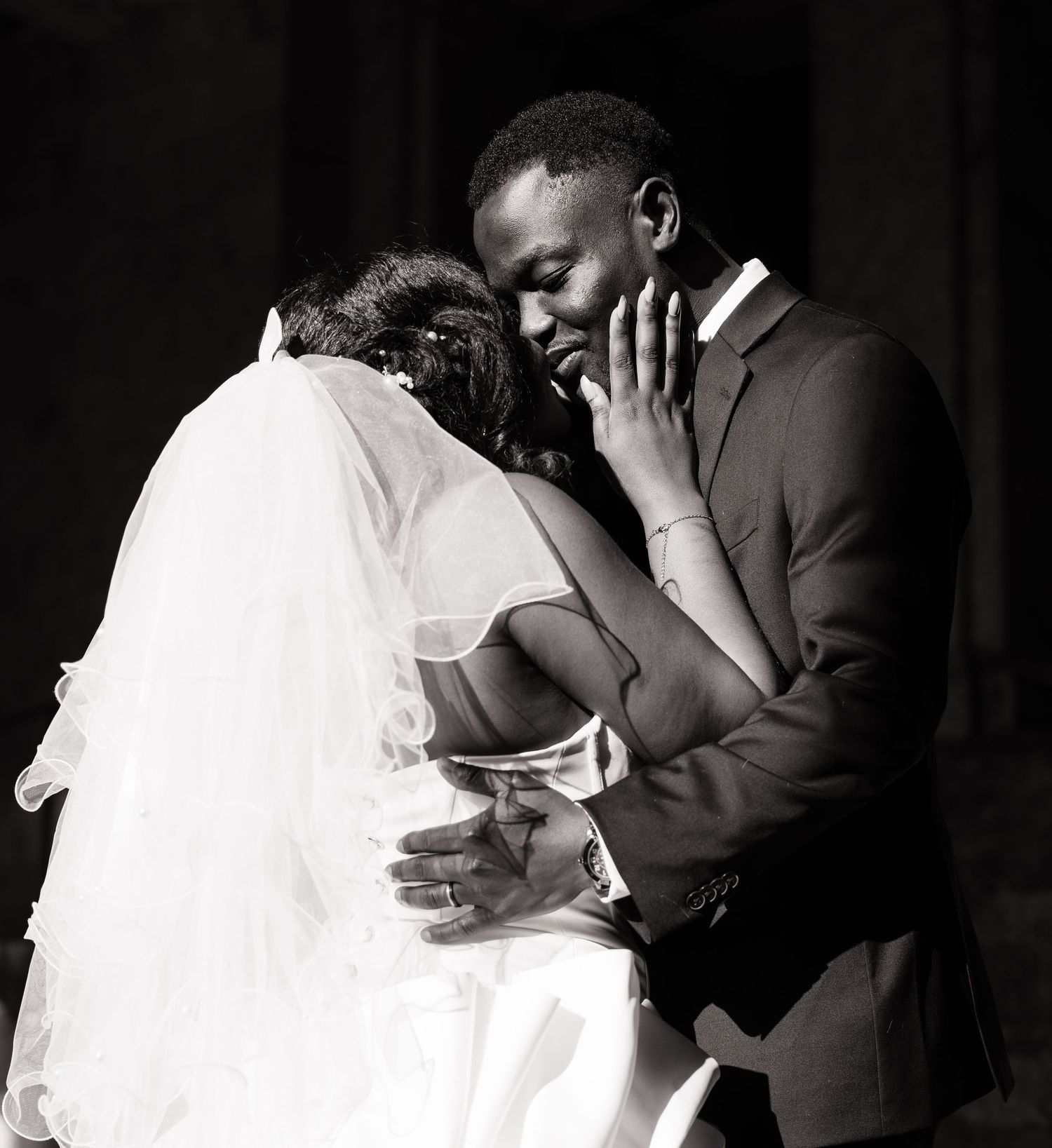 Bride and groom sharing a kiss during their Washington State Capitol wedding in Olympia