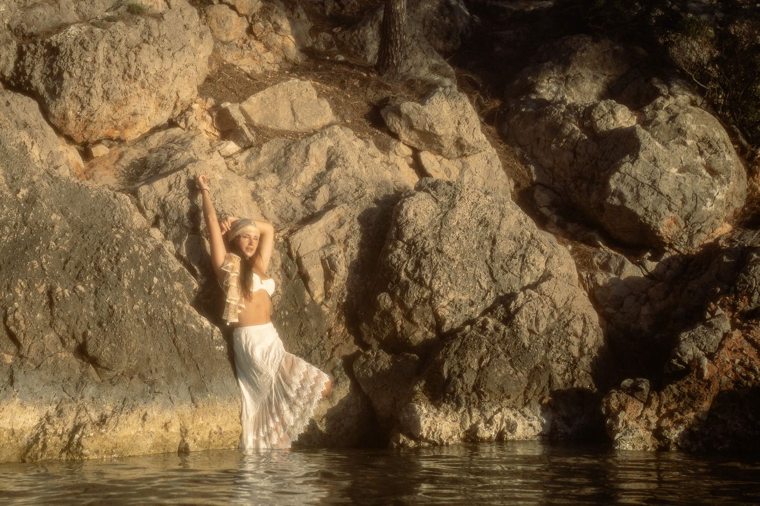 Film bridal photography Mallorca, cinematic editorial, Sofi Ammann
