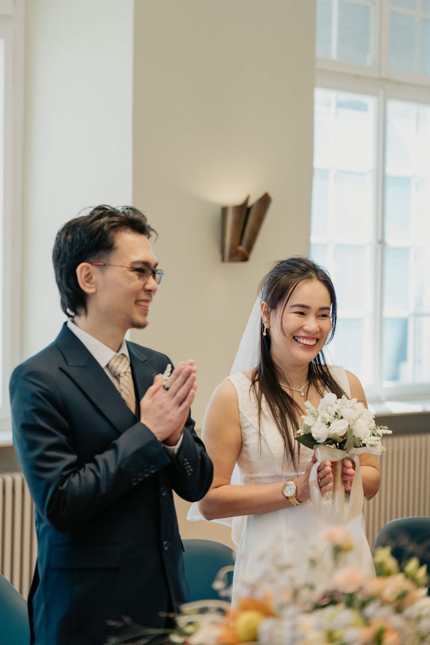 solothurn wedding photographer, civil wedding palais le besenval, civil wedding photographer in solothurn, town hall wedding solothurn photo