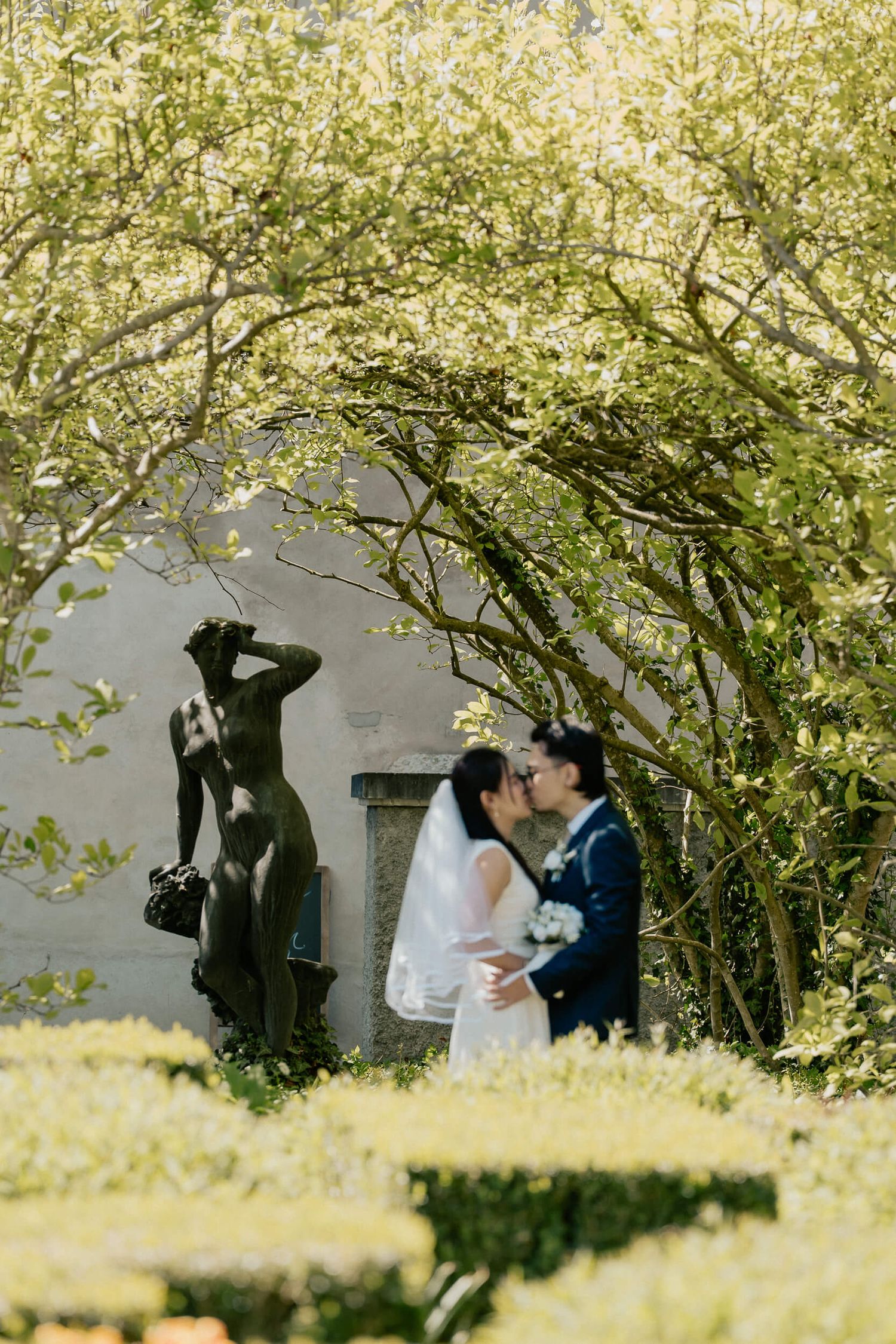 solothurn wedding photographer, civil wedding palais lebesenval, civil wedding photographer in solothurn, townhall wedding solothurn photo