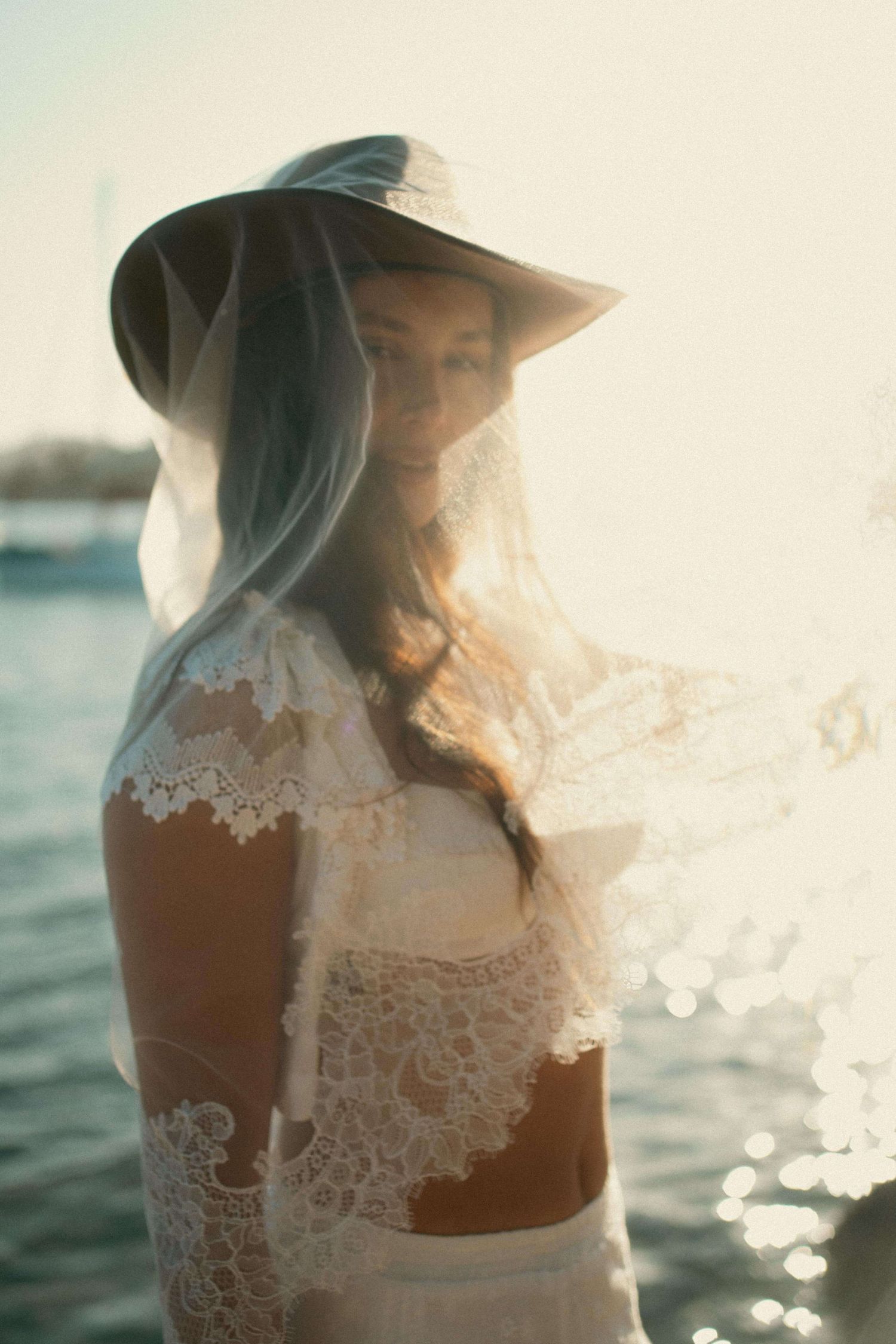 analog bridal photoshoot palma de mallorca, cowboy bridal, cinematic wedding photography, sofi ammann