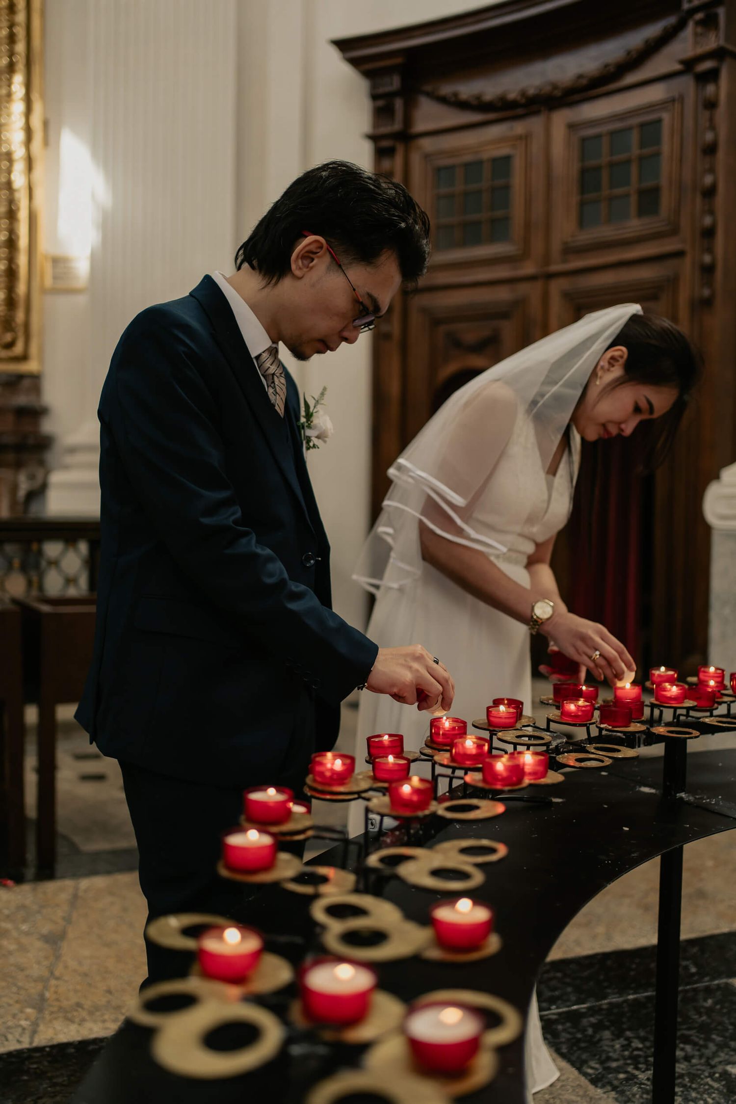St. Ursus Cathedral couple wedding, civil wedding at St. Ursus Cathedral in solothurn, solothurn wedding photographer