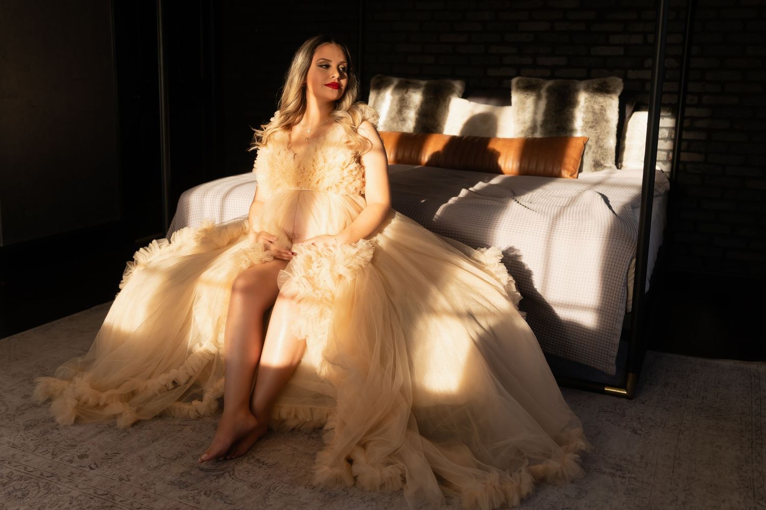 Maternity studio photoshoot with gown in Phoenix, AZ. Captured by Genesis Renteria, Veeutiful Photography