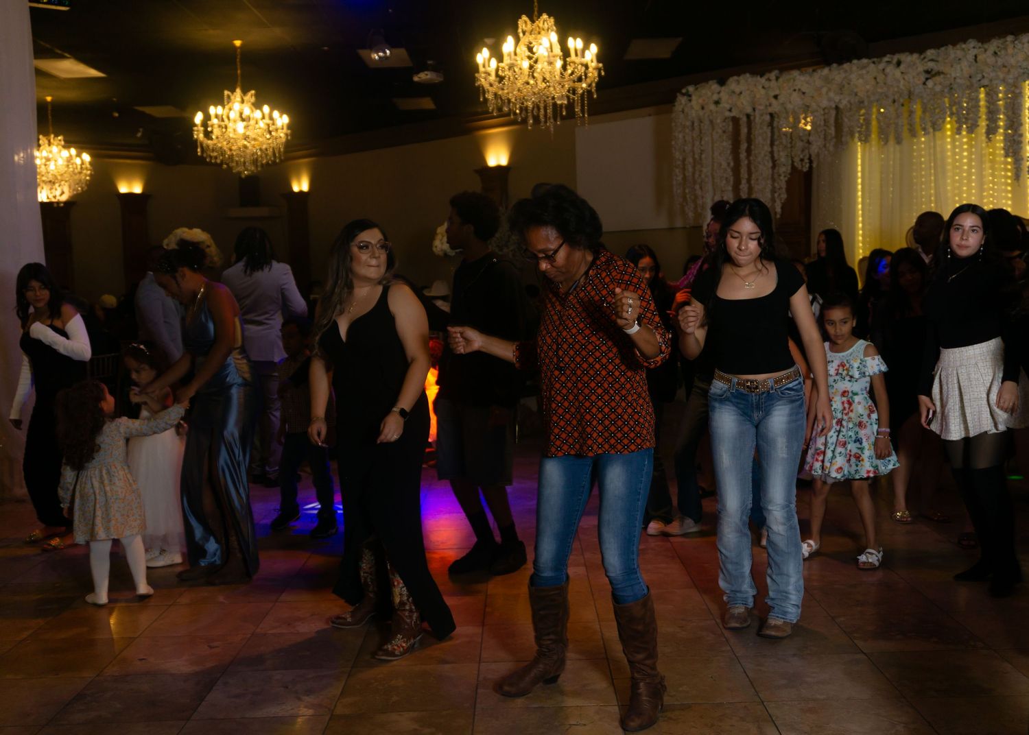 Wedding Reception Event Photography in Phoenix, AZ Captured by Genesis Renteria, Veeutiful Photography