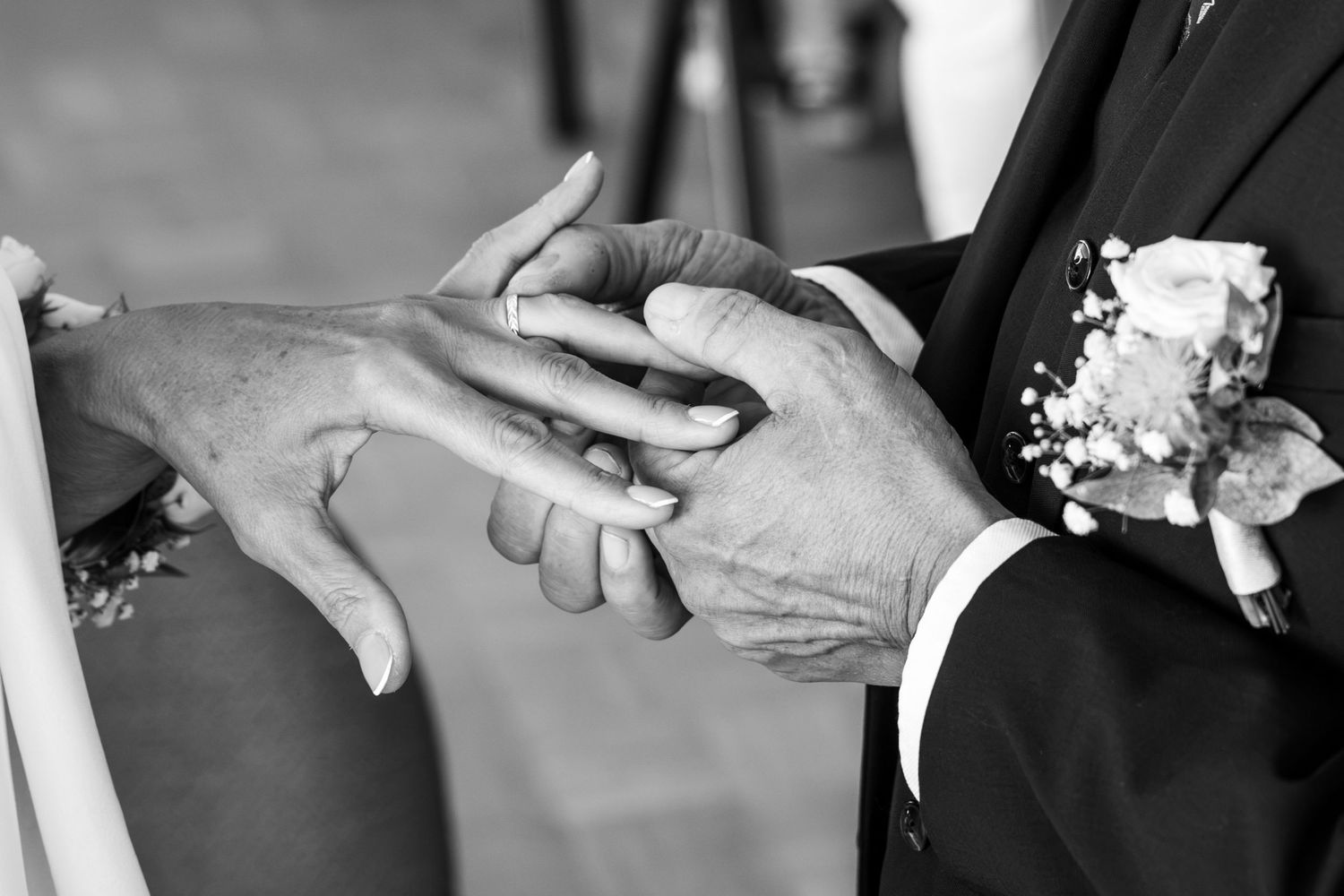 Photographe de mariage capturant la cérémonie dans le Nord-Pas-de-Calais