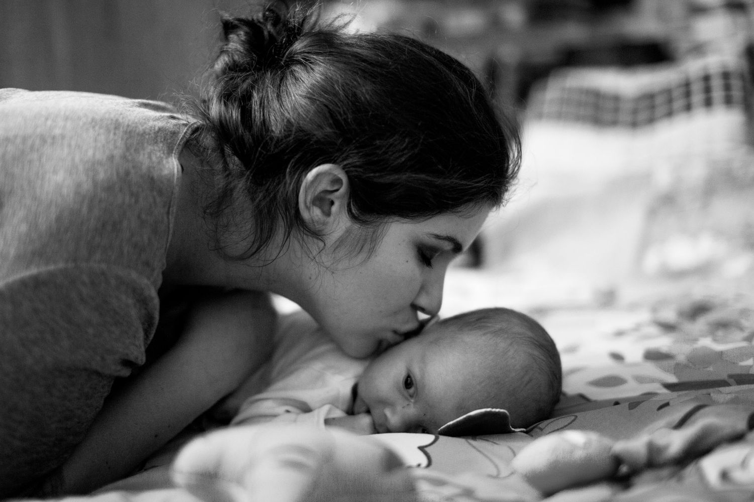 Portrait of mum and newborn. Candid matrescence, postpartum and the baby's first days photographer, The Mother's Eye, Denmark Hill, London.