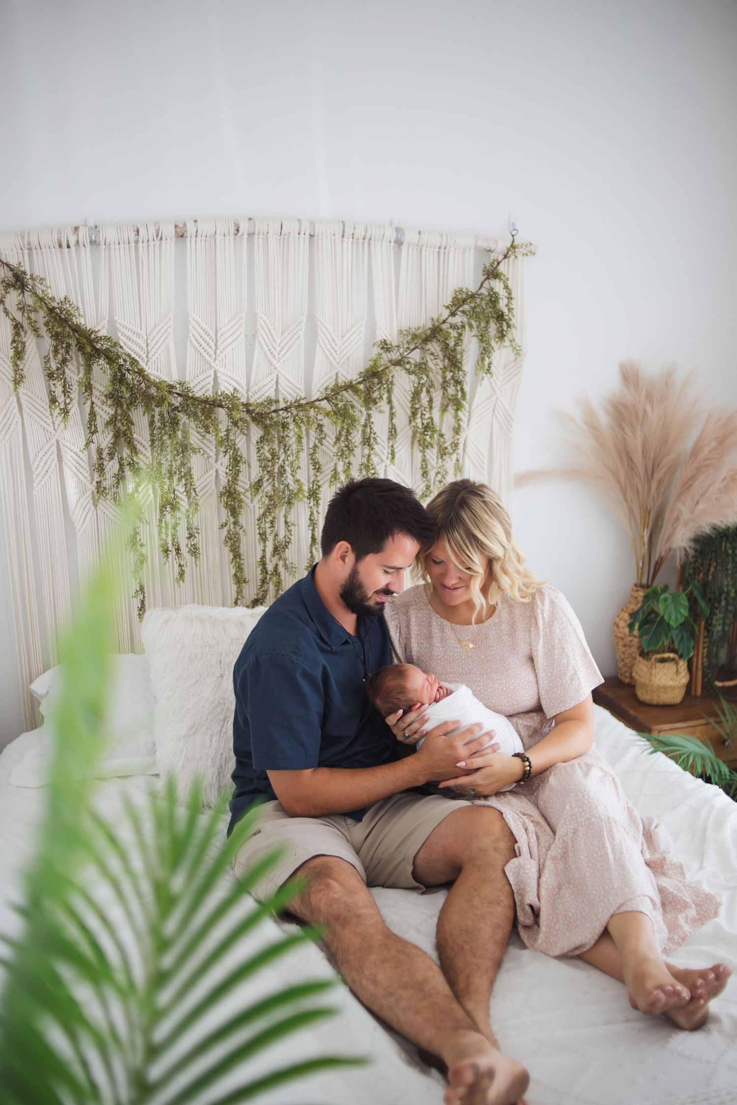 Now booking Springfield MO newborn photography for 2026