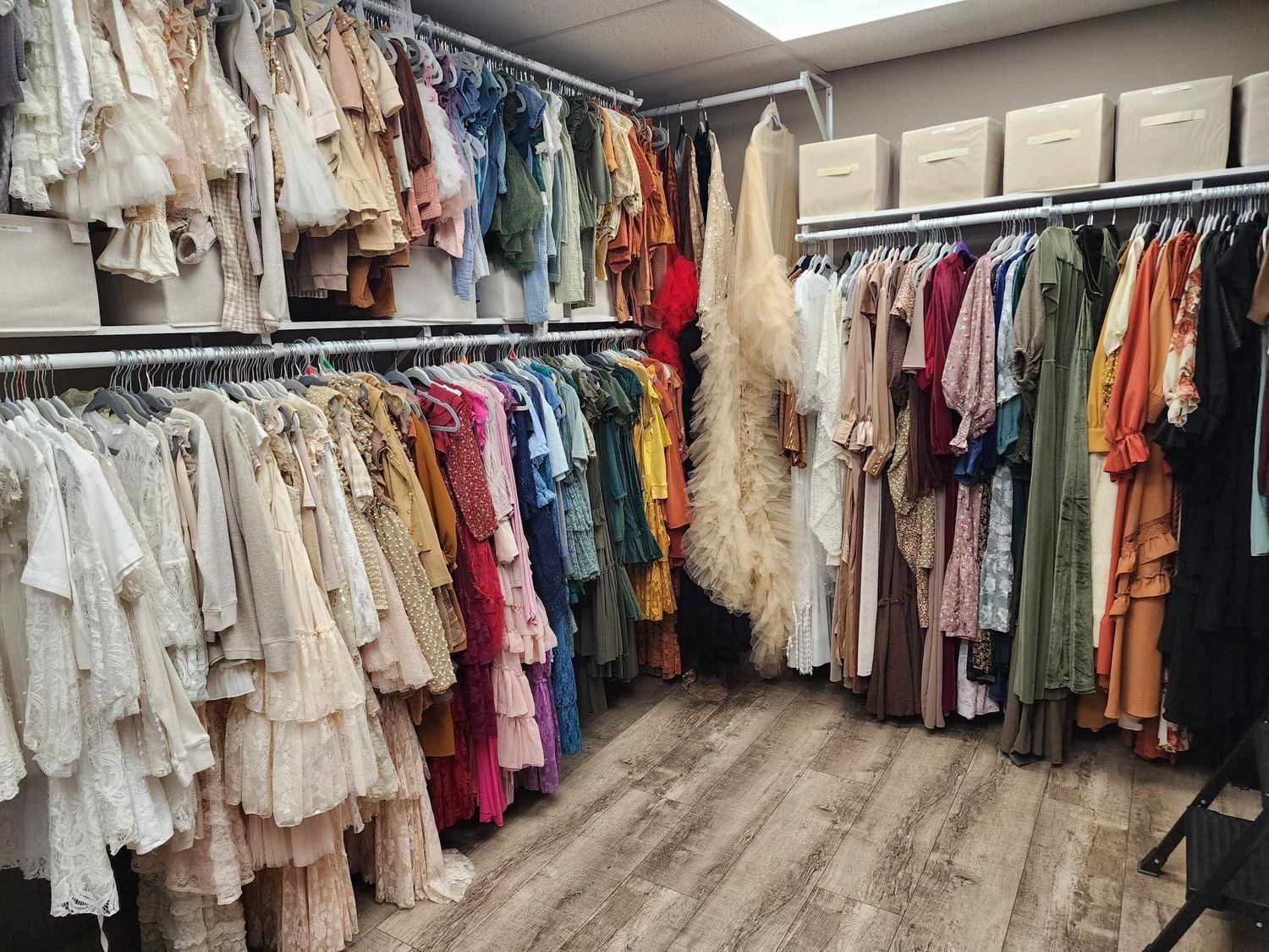Studio client closet for maternity and family