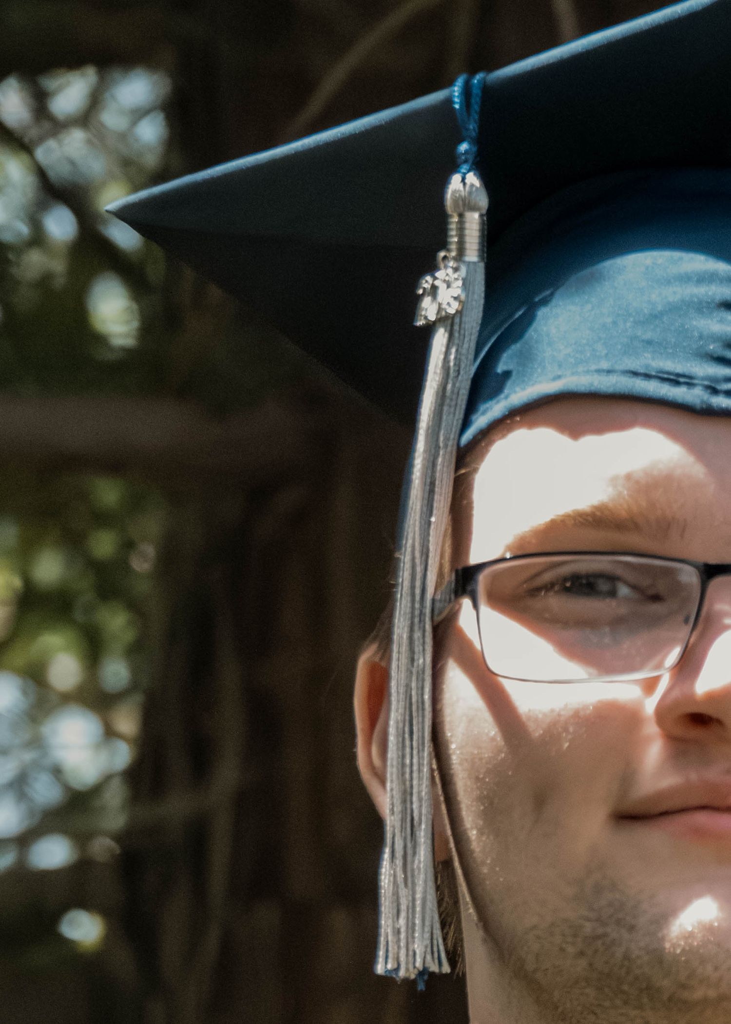 Graduate cap tassel detail close up, senior portrait near Lincoln California Jolie & Rae Photography Lincoln High School