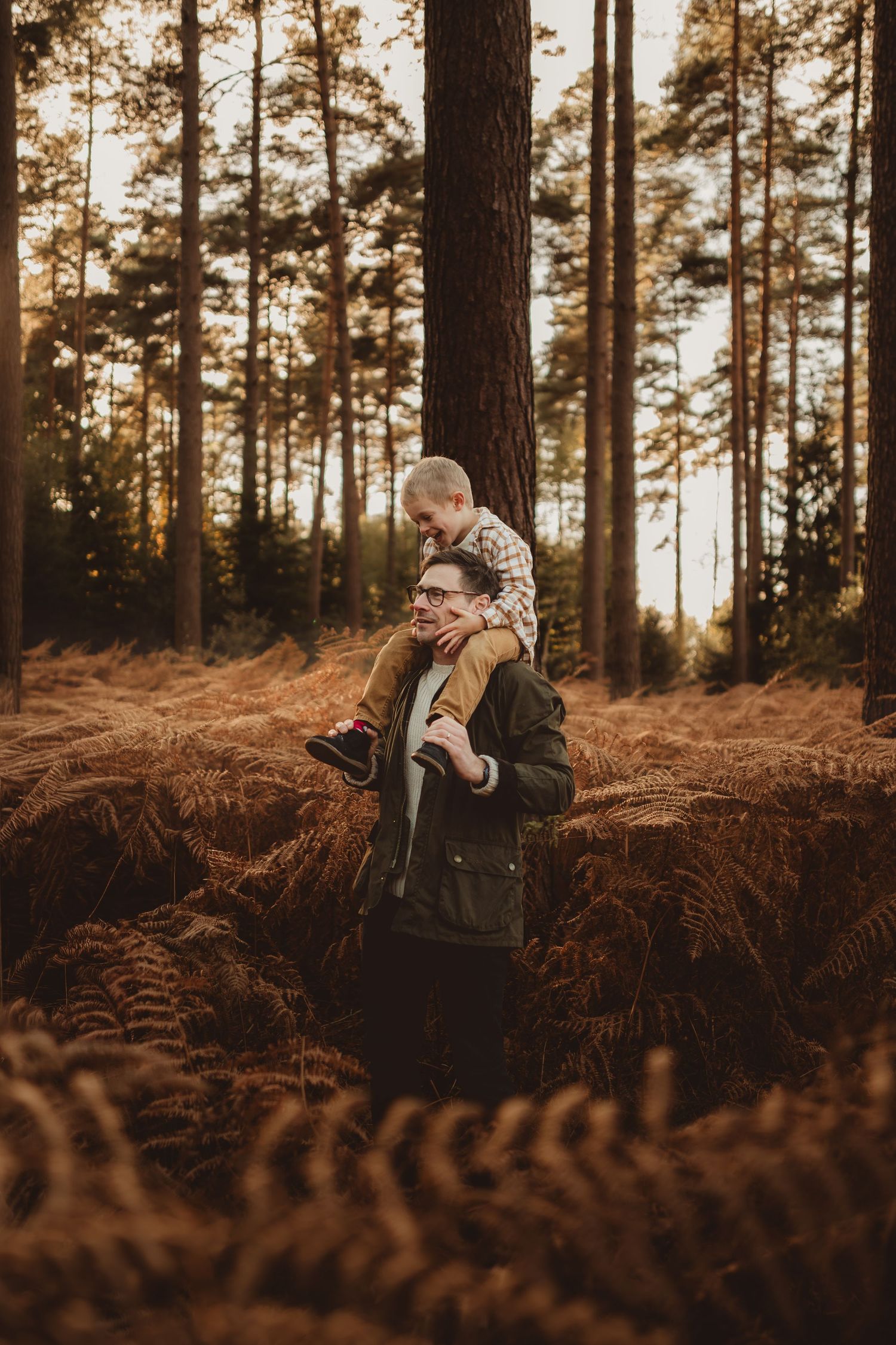 soft newborn snuggles and feeding moments at home in Chesham – lifestyle newborn photography