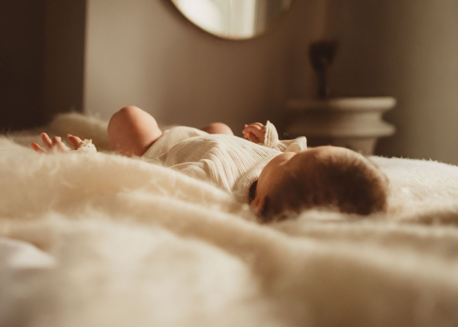 at-home maternity session in Northwood – relaxed, natural mother-to-be photography in Hertfordshire