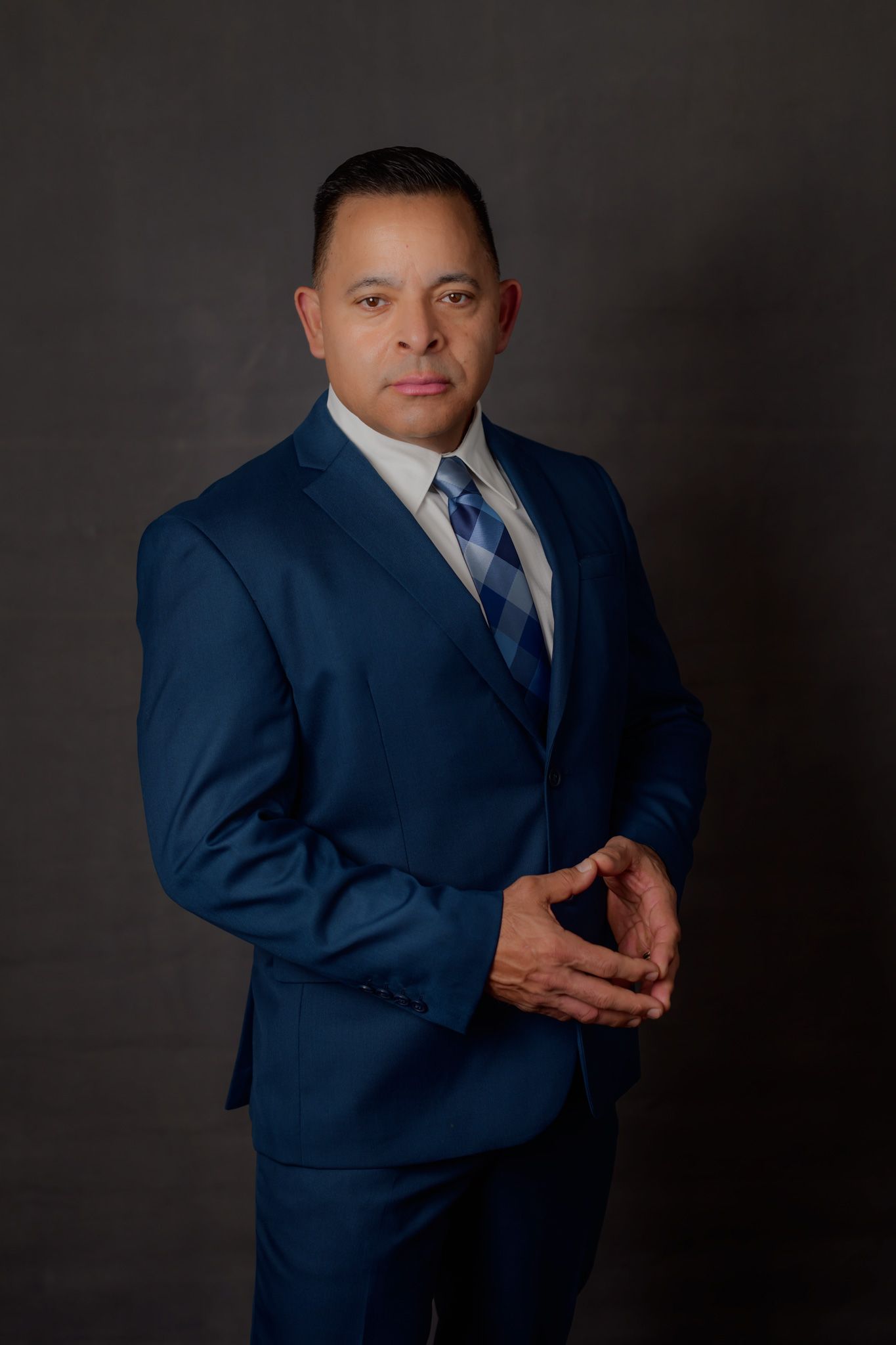 Excellent portraits for men. Male Portraits. Fine art portraiture for men.