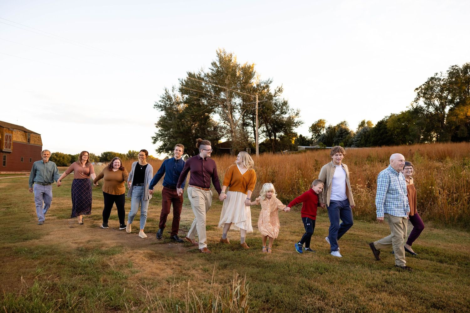 Beautiful Fall extended family session.