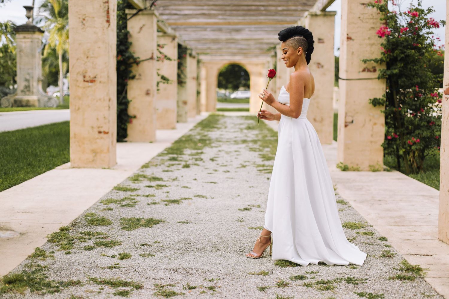 Engagement Photoshoot at Coral Gables Entrance Park