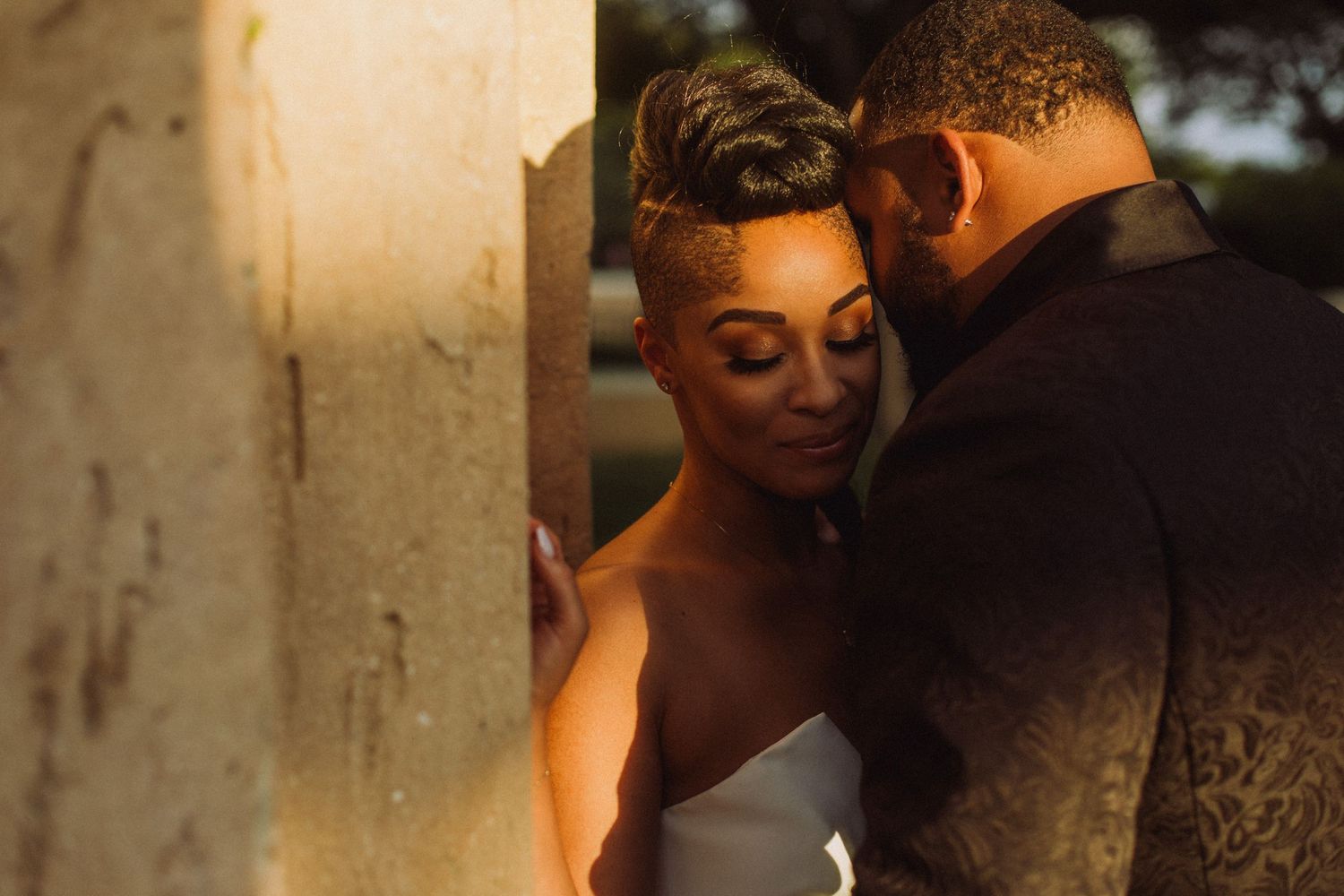 Engagement Photoshoot at Coral Gables Entrance Park