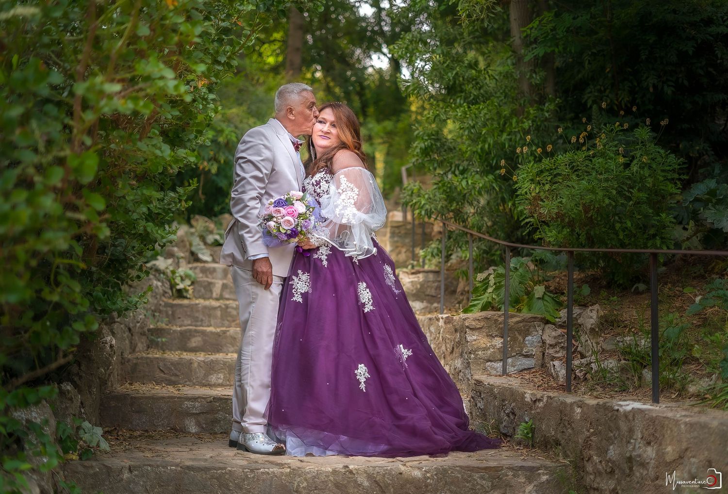 PHOTOGRAPHE MARIAGE dans le Var (83). FORCALQUEIRET