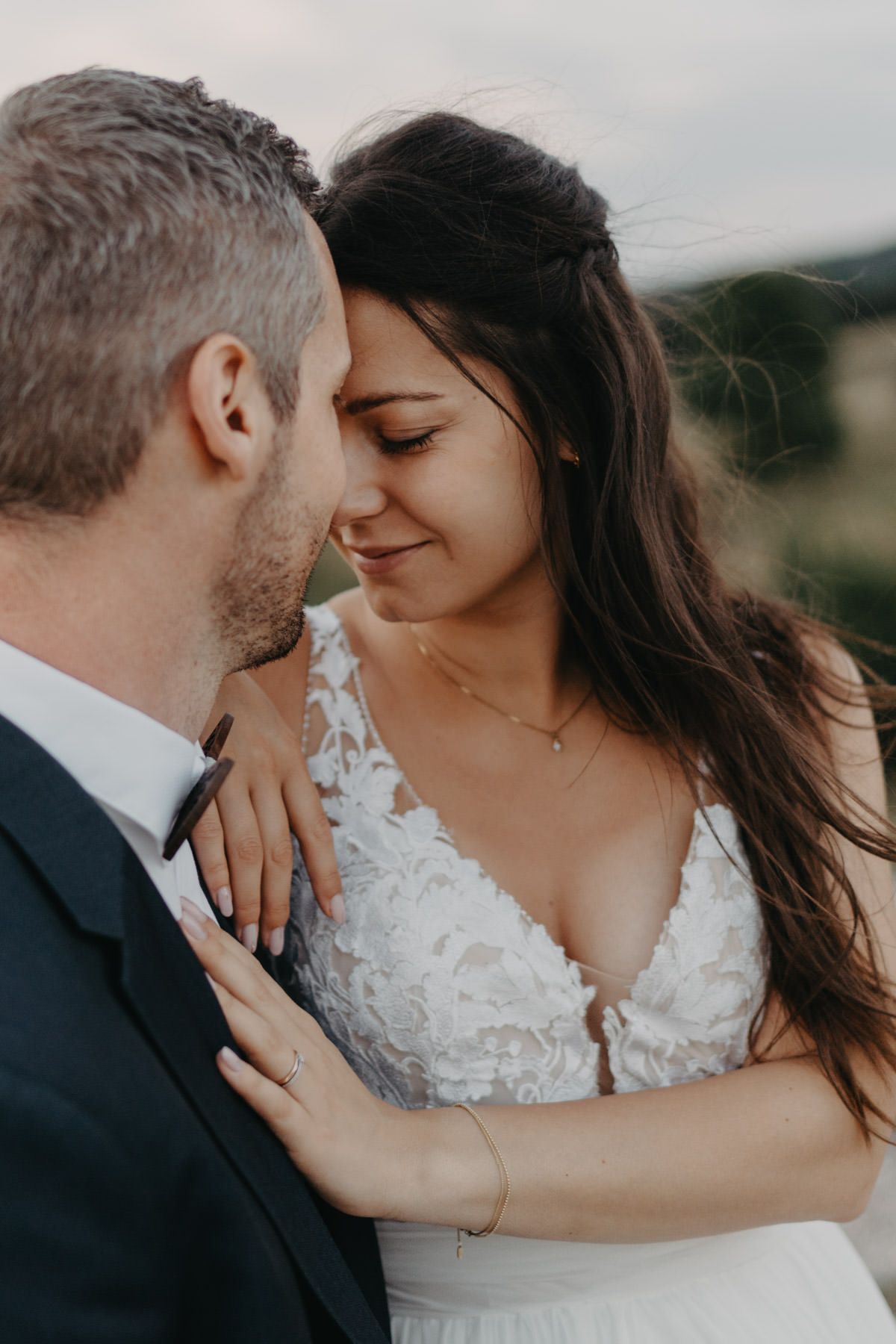 Modern, elegáns esküvő fotózás - RR Pictures esküvői fotós