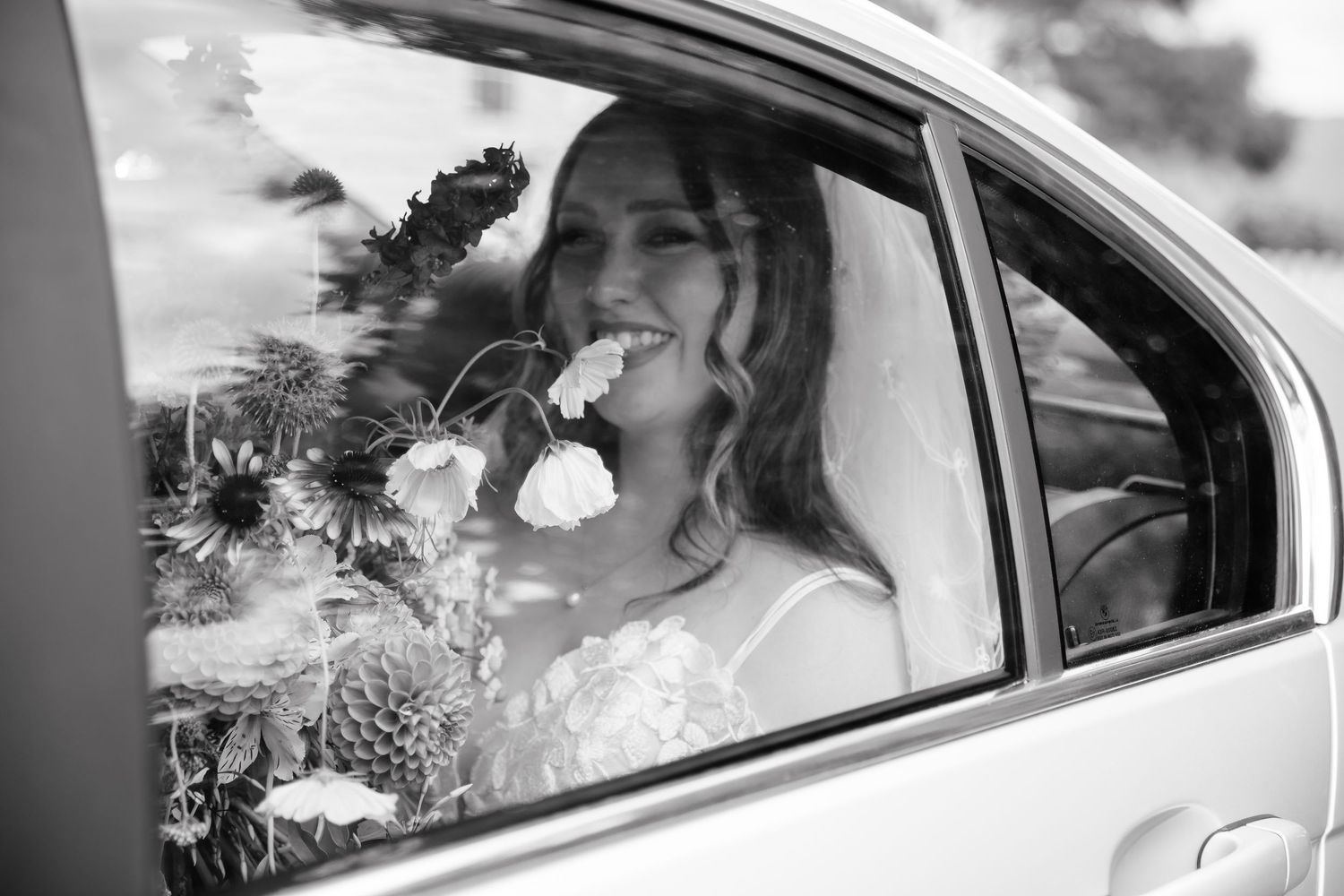 A collage of wedding photos showing a bride in a white dress sitting in a car looking through the window.