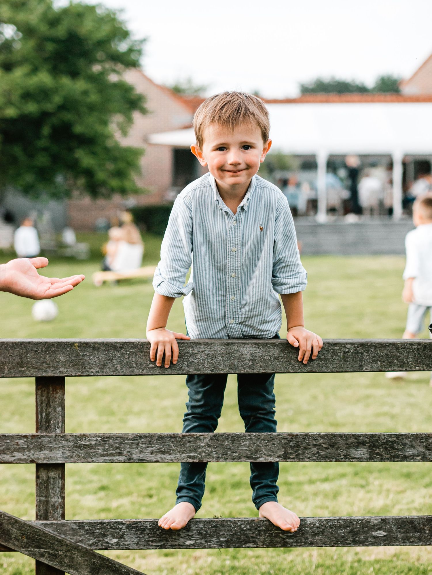 Familienshooting Graz. Natural family portraits and candid moments in Steiermark – pure and authentic.