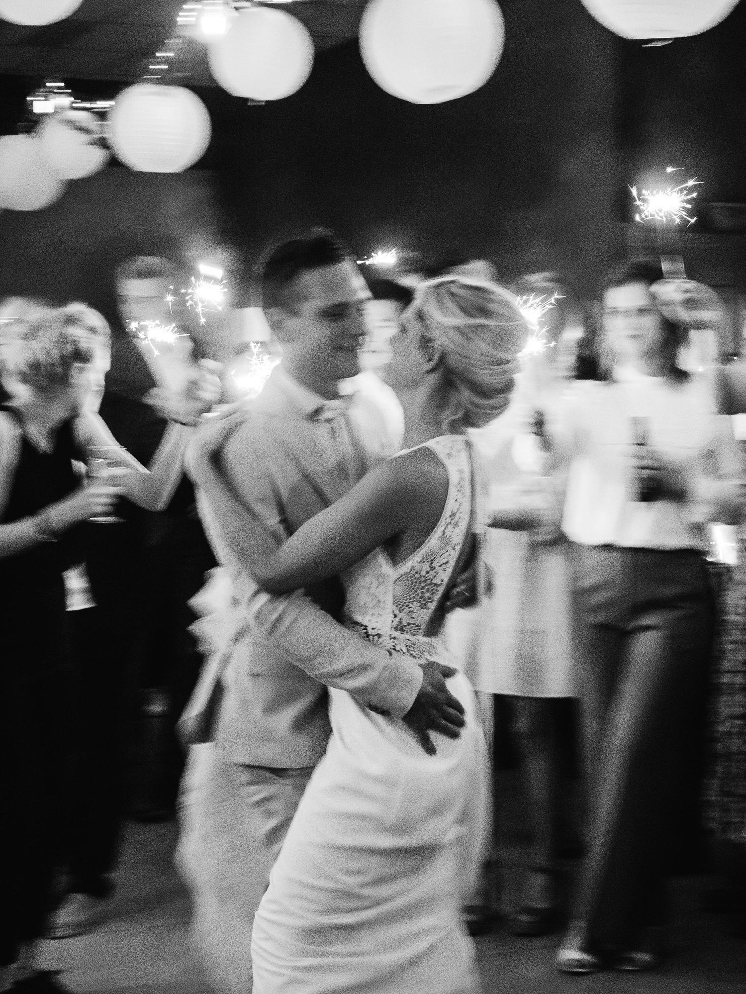 Authentische Hochzeitsreportage Graz. Candid and emotional wedding storytelling by Petra Szabo.