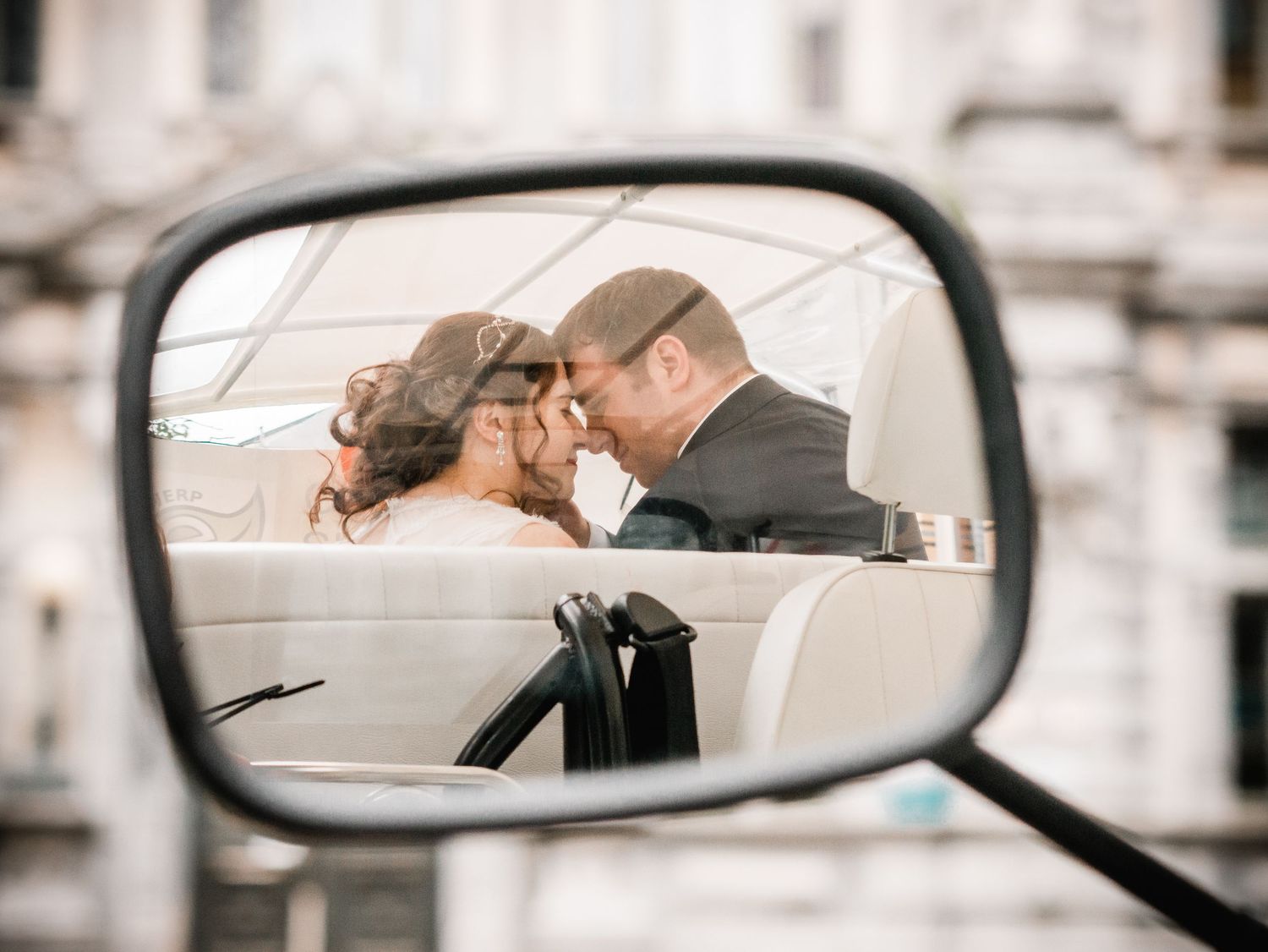 Authentische Hochzeitsreportage Graz. Candid and emotional wedding storytelling by Petra Szabo.