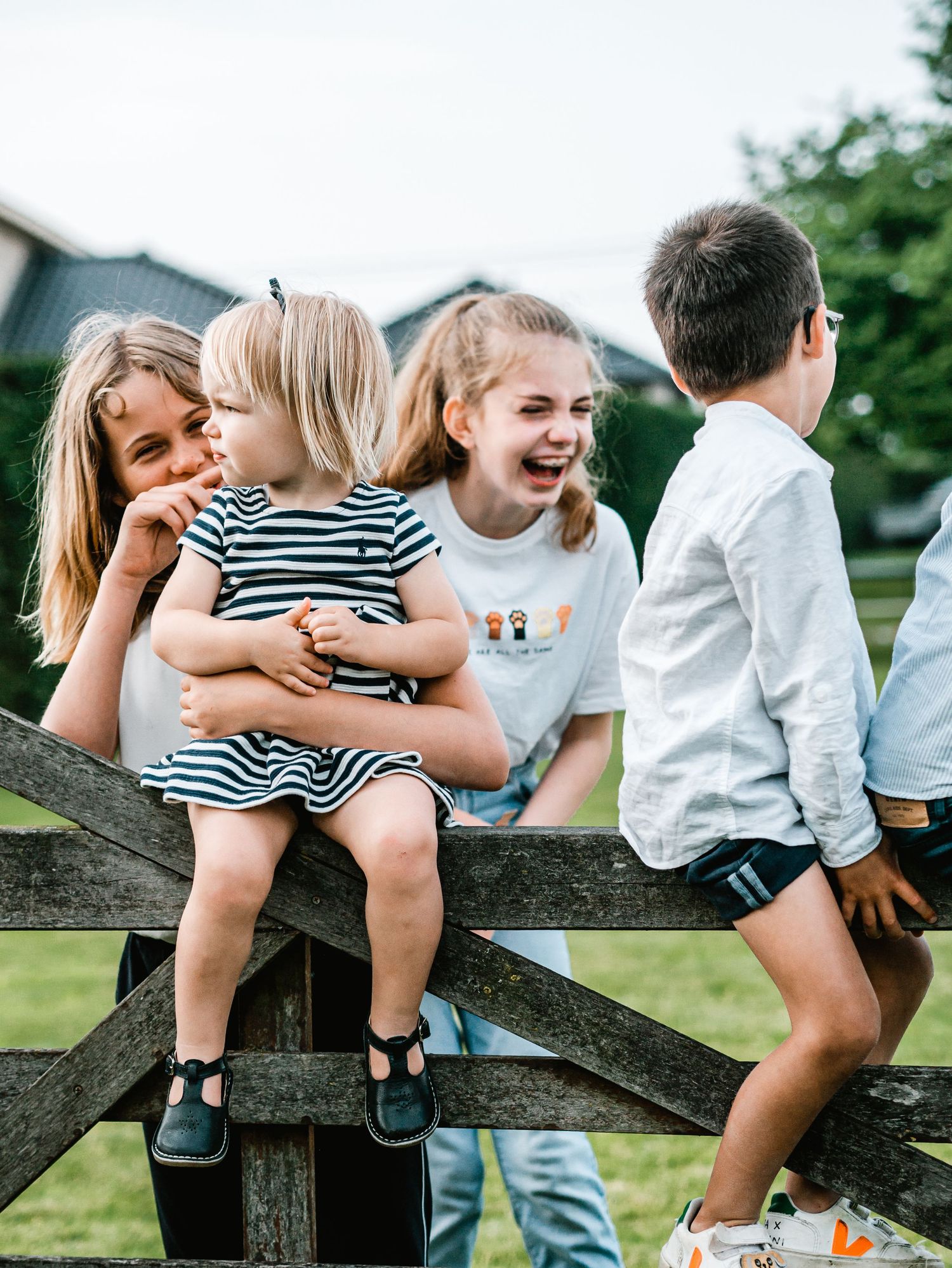 Familienshooting Graz. Natural family portraits and candid moments in Steiermark – pure and authentic.