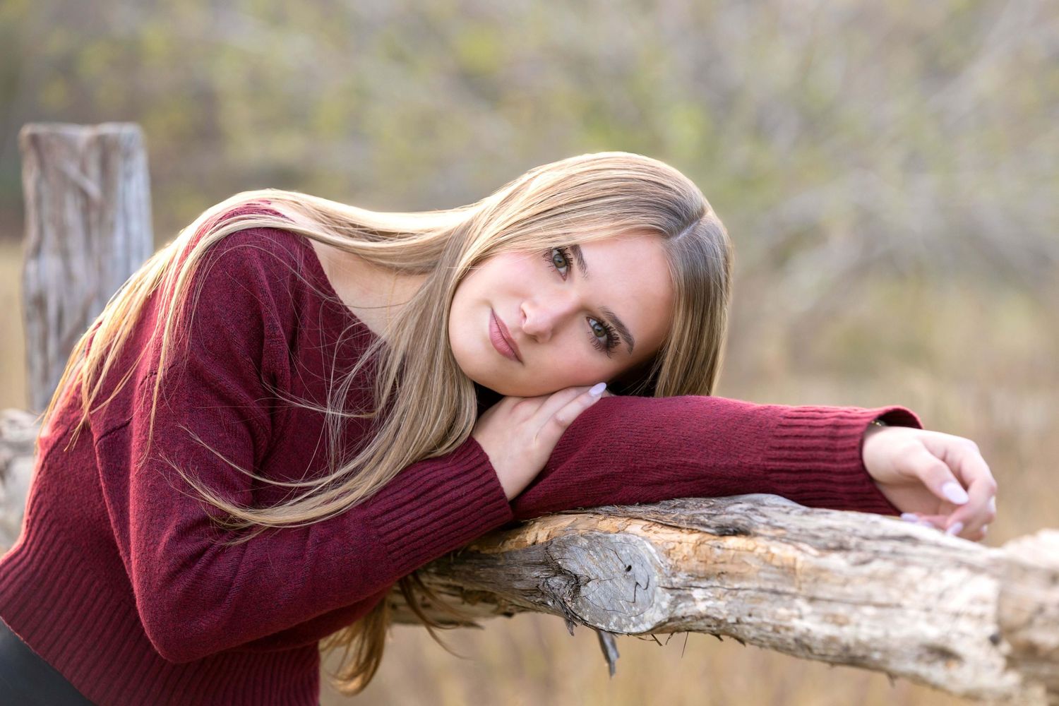 Senior portrait of a teen girl in natural light