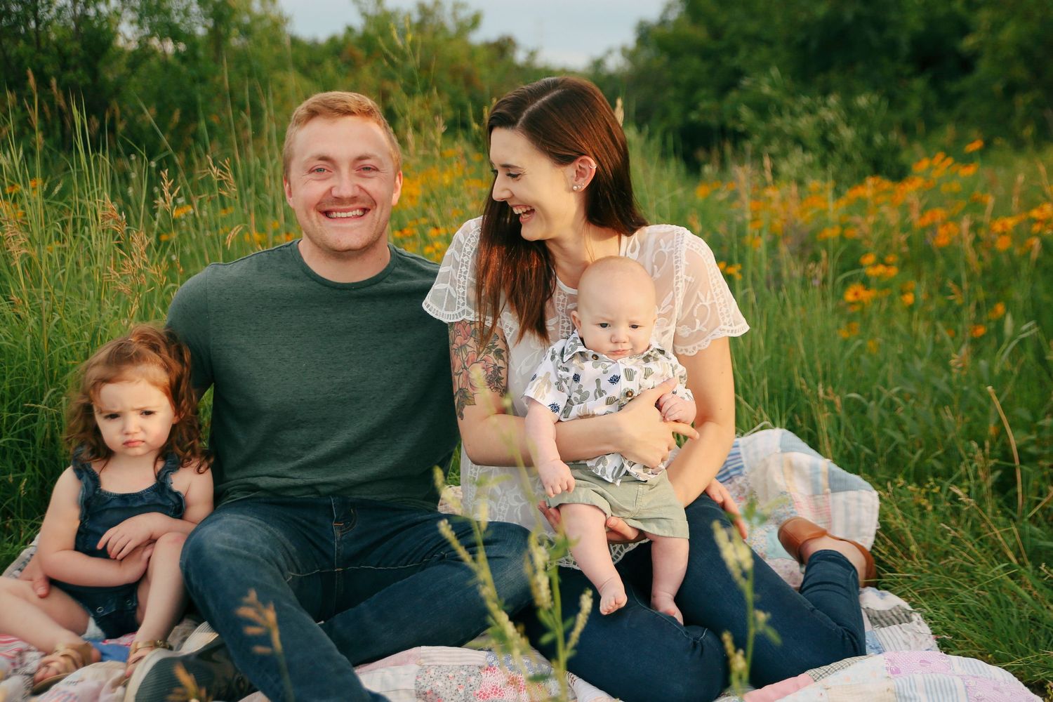 Minnesota Family Photographer. Central Minnesota Family Photographer. Family Photos.