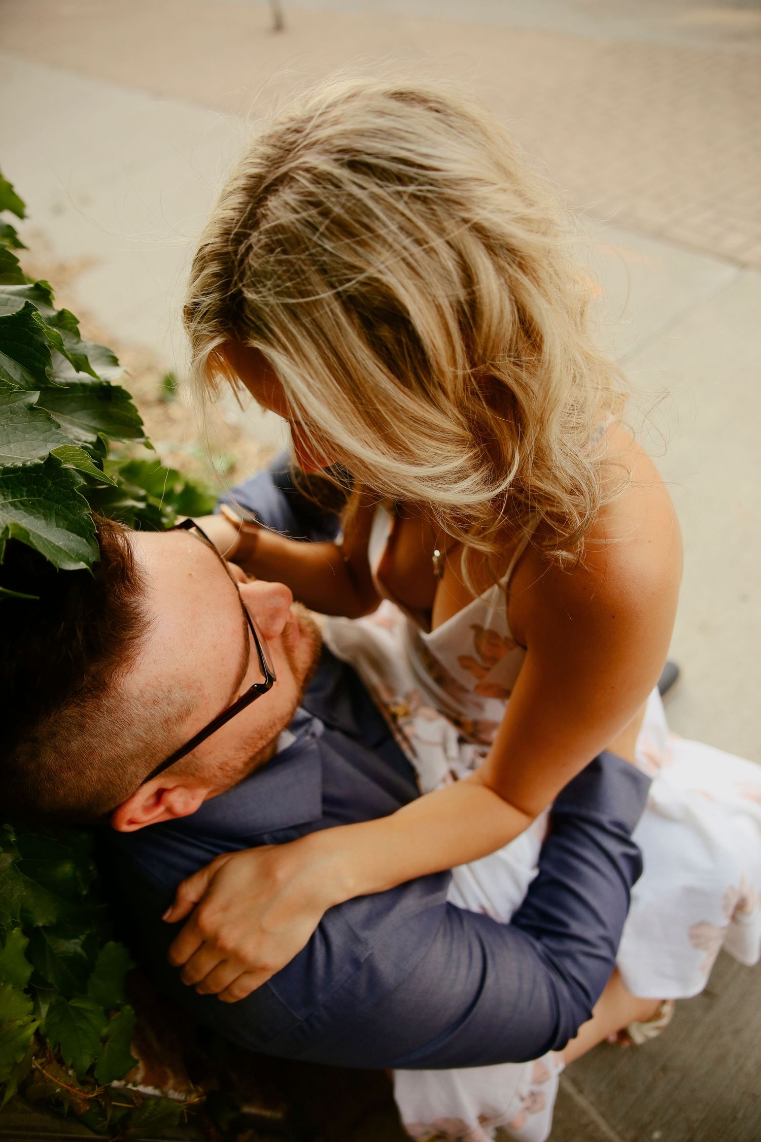 Fargo Wedding Photographer. Fargo Couple Photographer. Downtown Fargo.