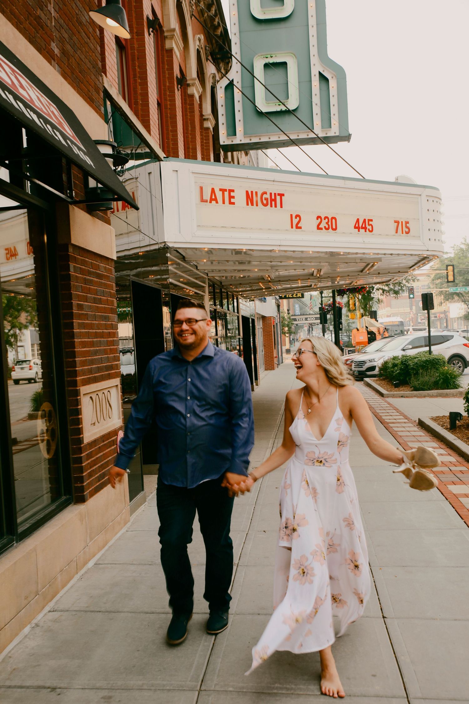 Fargo Wedding Photographer. Fargo Couple Photographer. Downtown Fargo.
