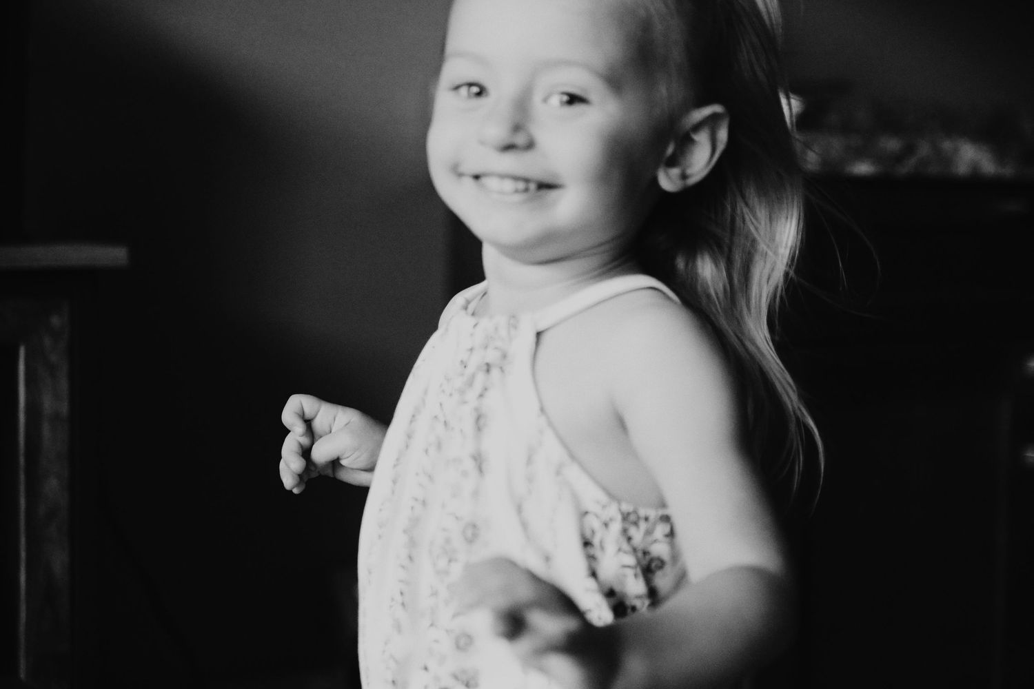 Minnesota Family Photographer. Fergus Falls Family Photographer. Lifestyle Photos. Lifestyle Family Photos.