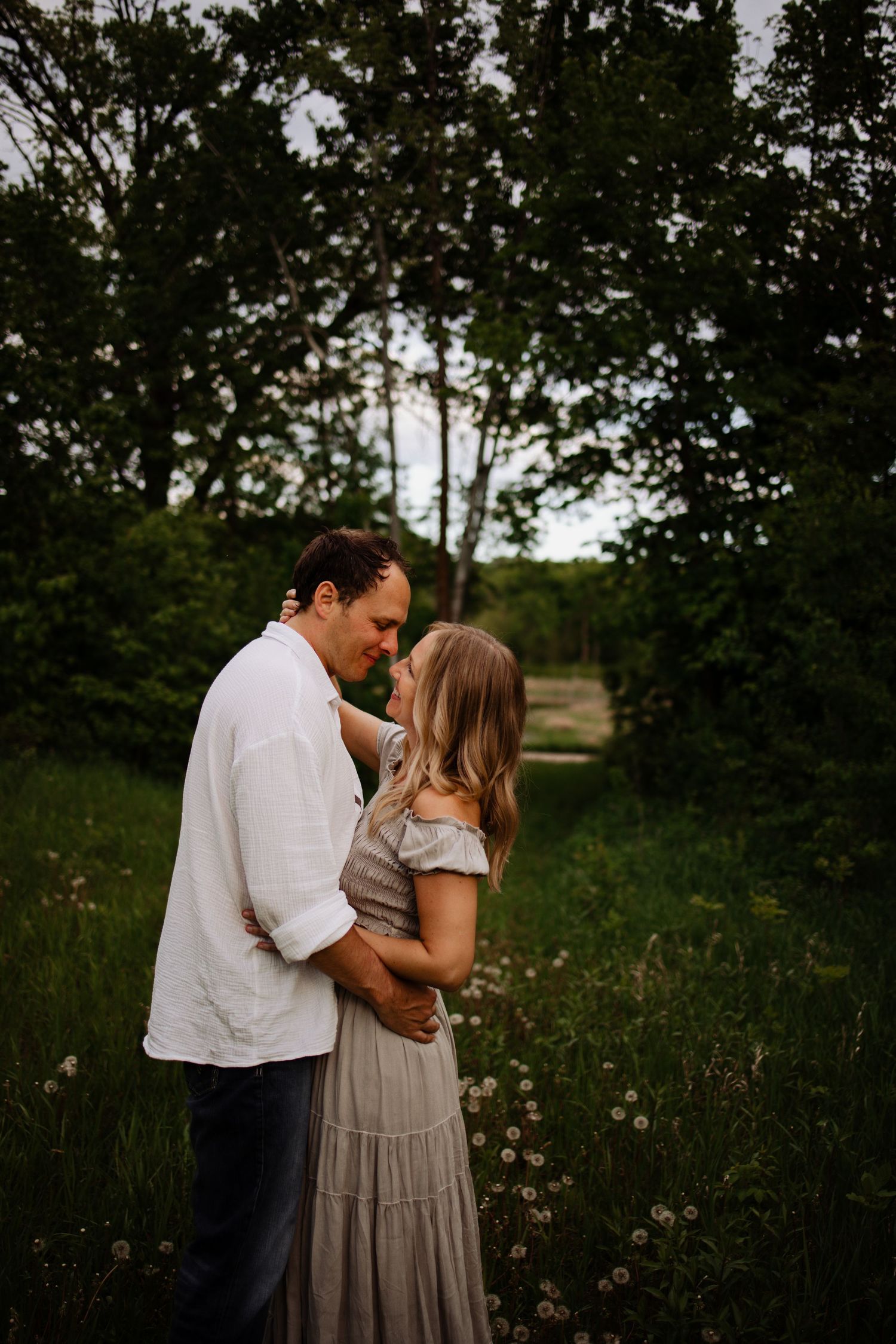 Fergus Falls Couple Photographer