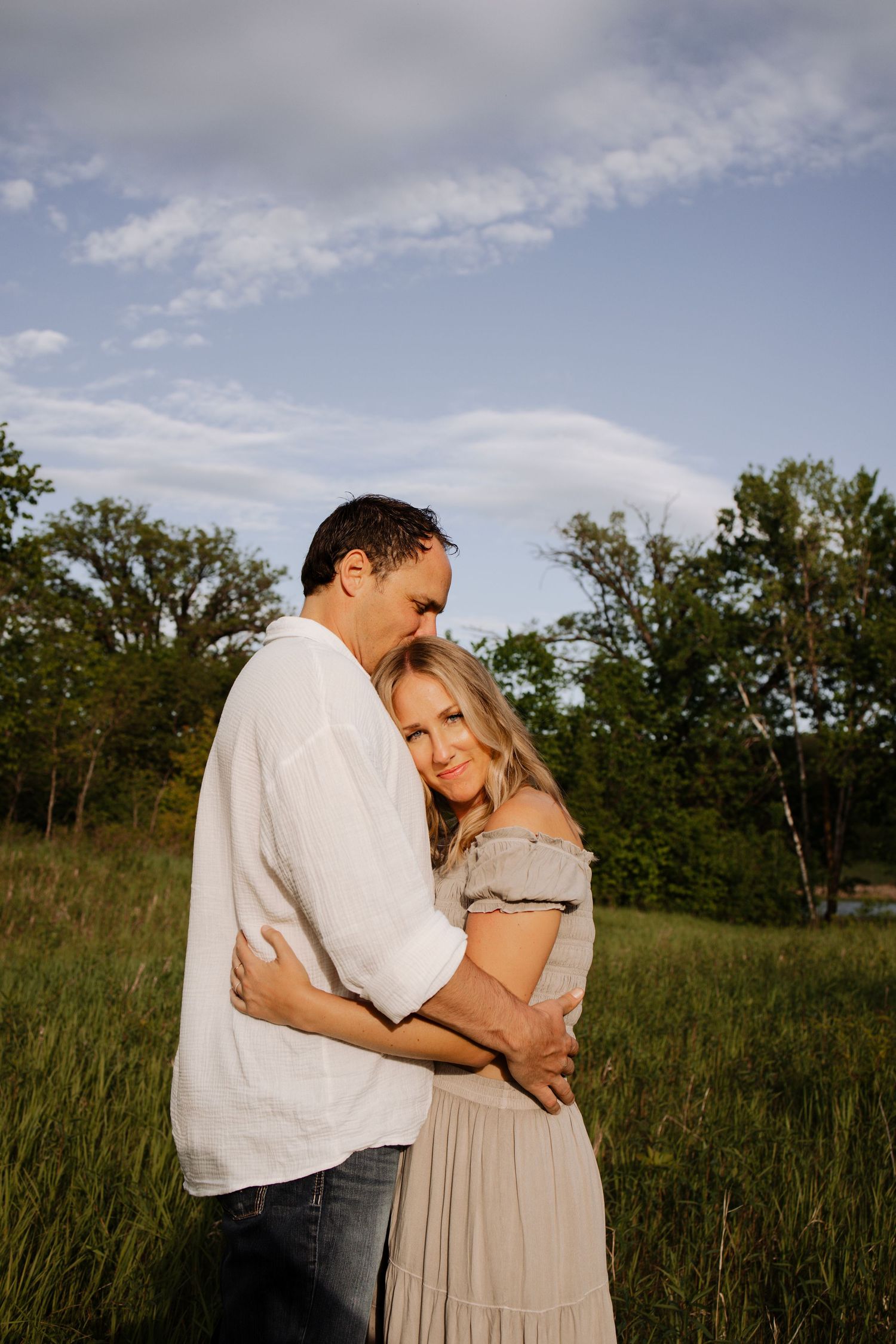 Fergus Falls Couple Photographer