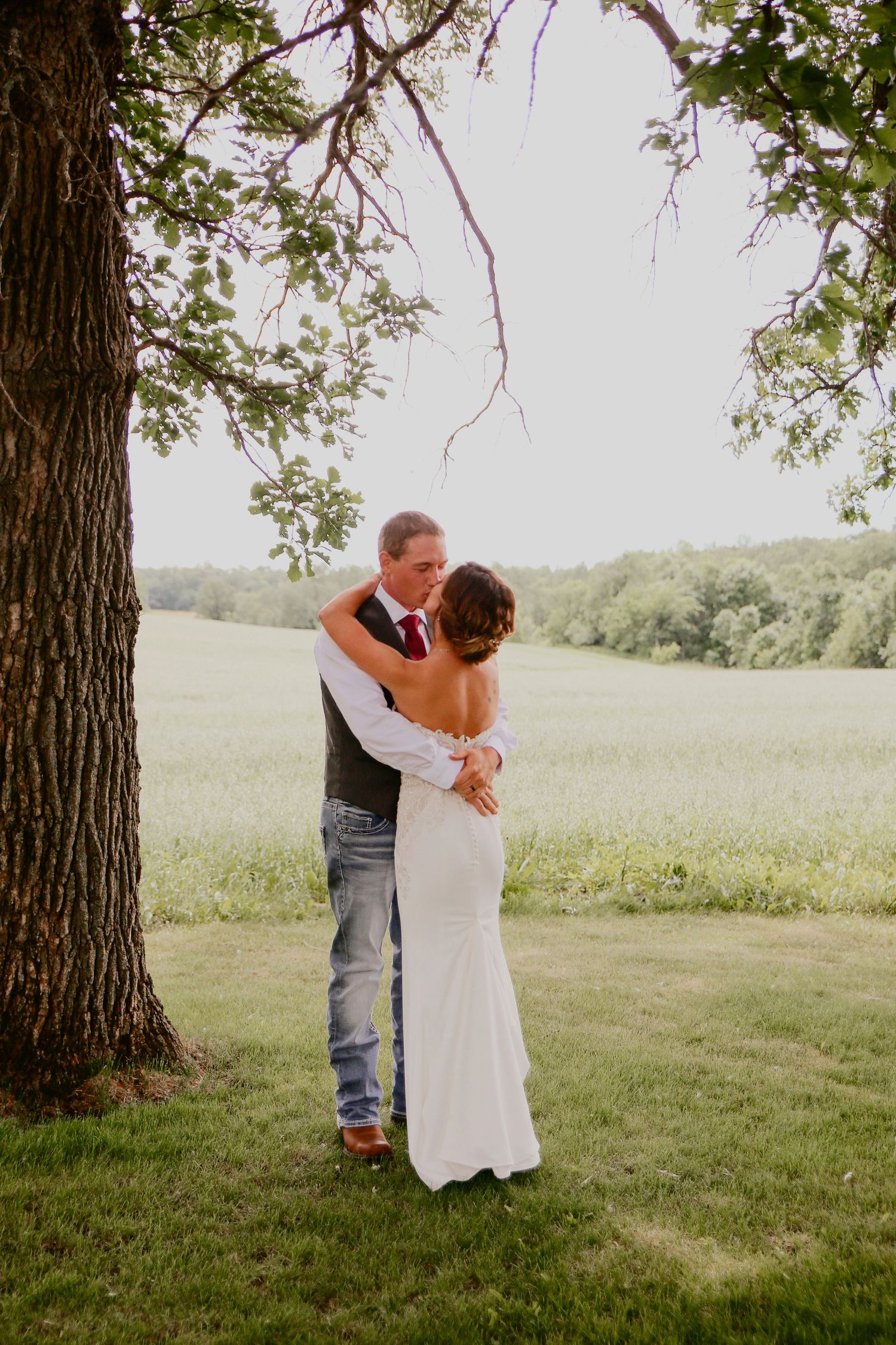 Fergus Falls Wedding Photographer