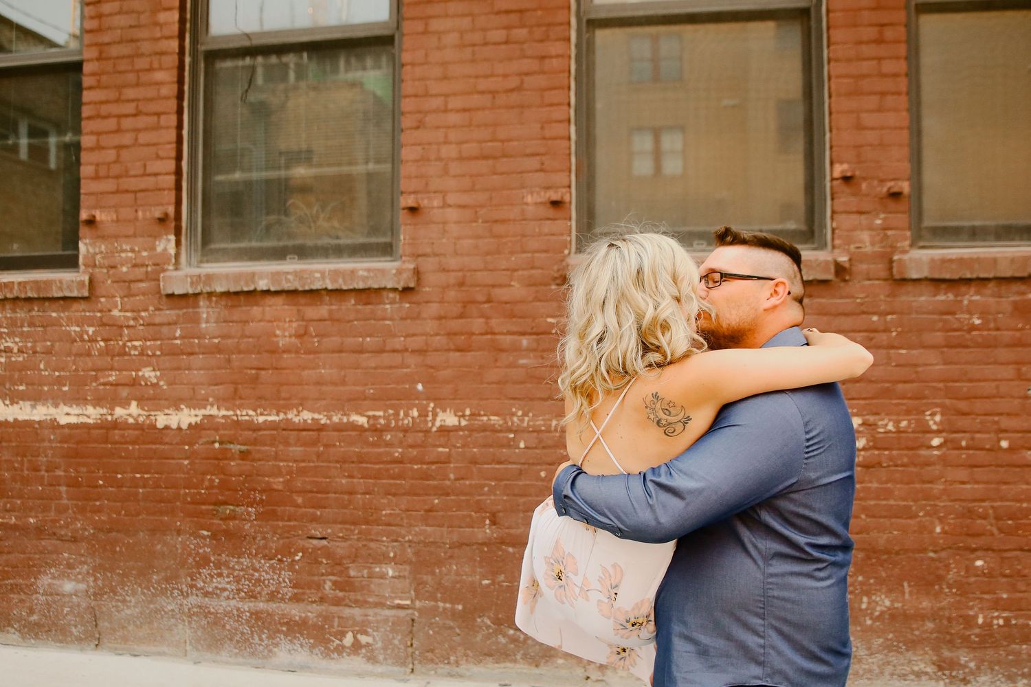 Fargo Wedding Photographer. Fargo Couple Photographer. Downtown Fargo.