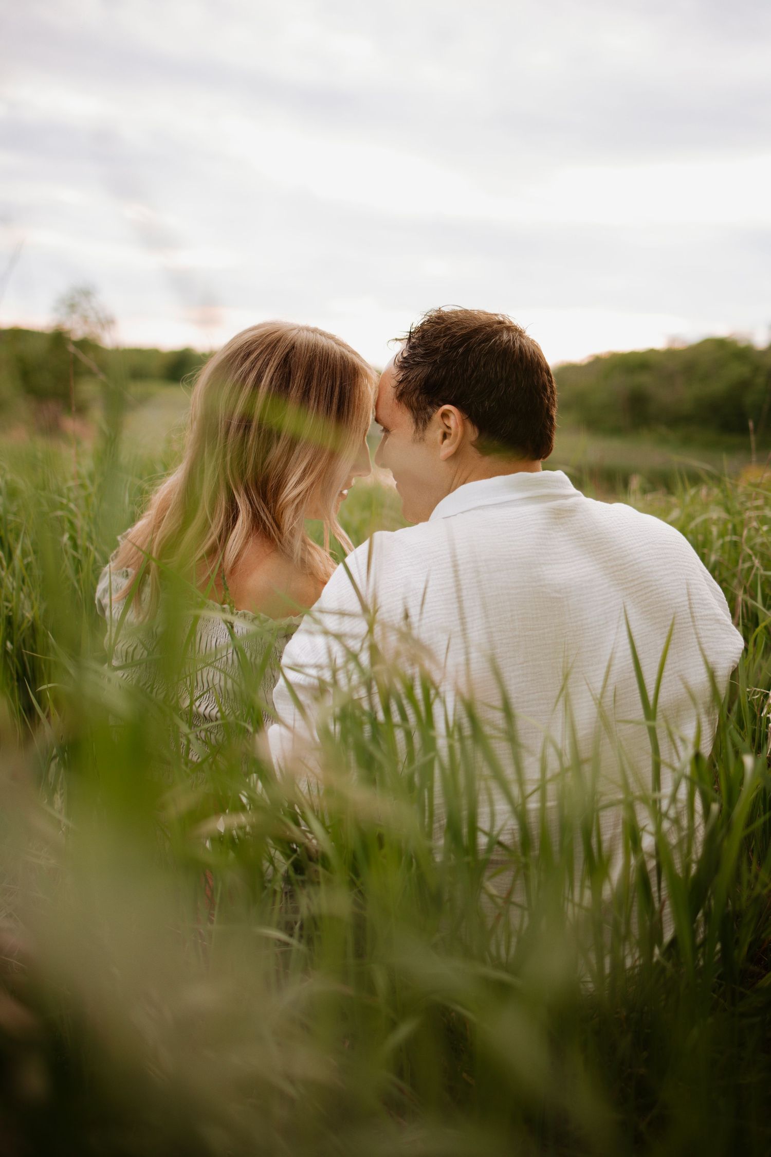Fergus Falls Couple Photographer